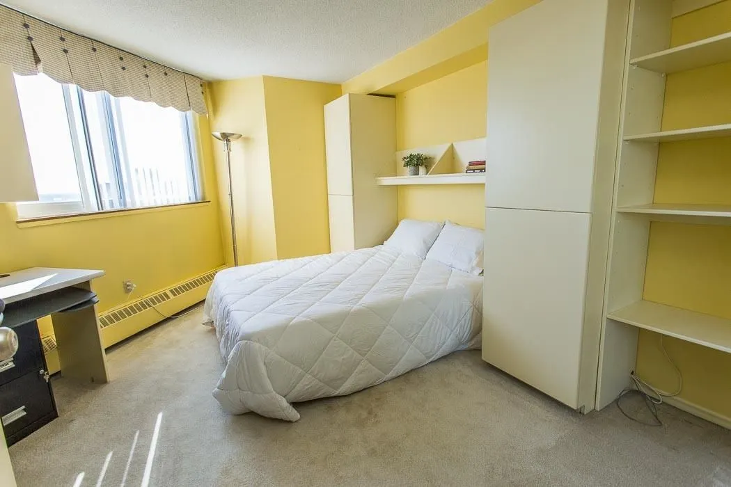 1139 Queen Street E #1107