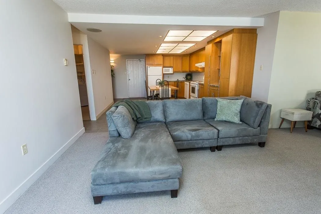 1139 Queen Street E #1107