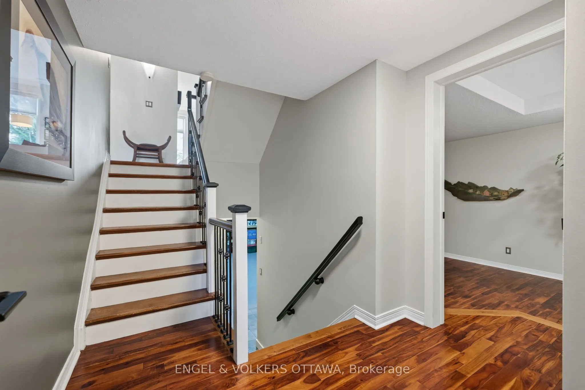 7 Nelford Court
