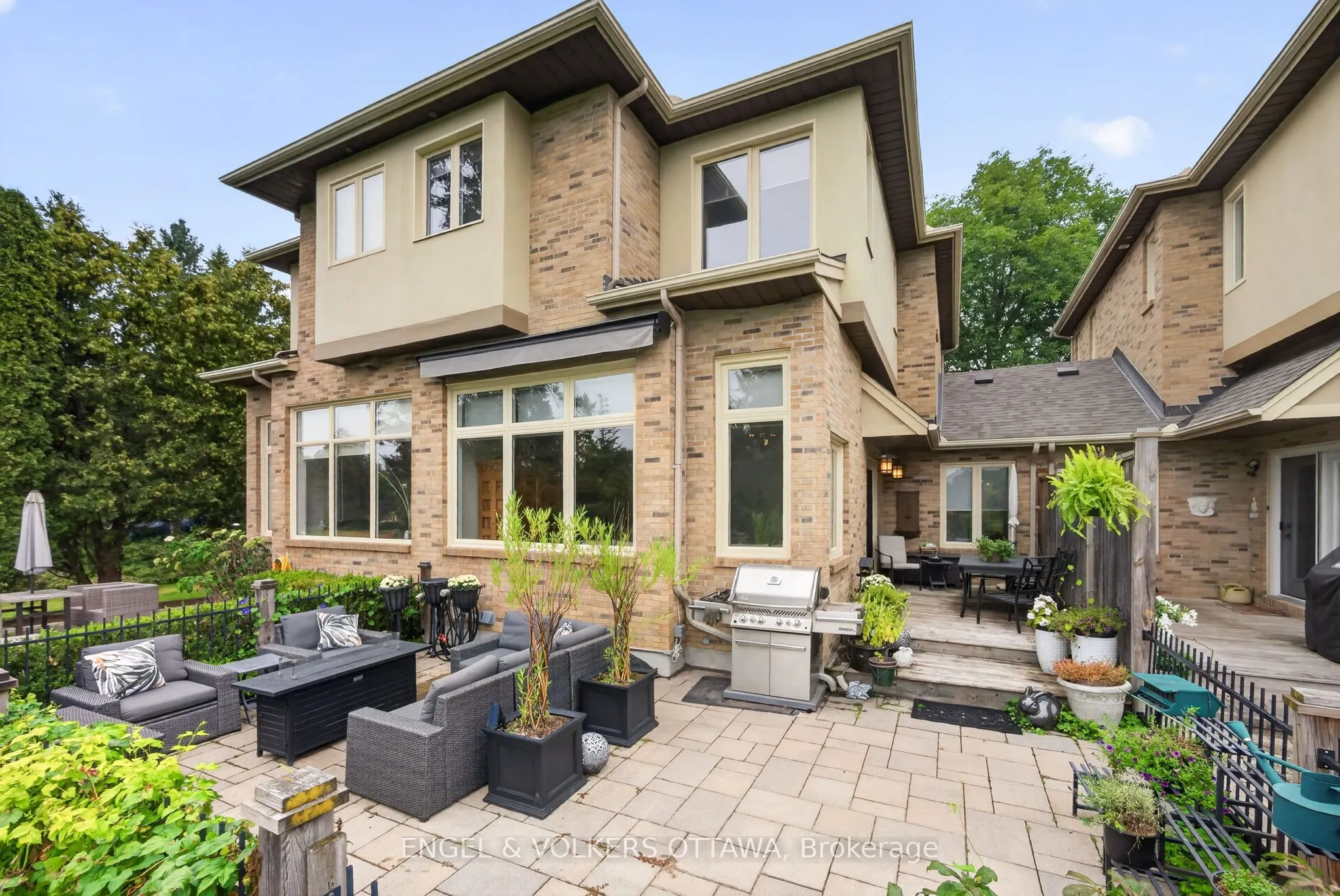 7 Nelford Court