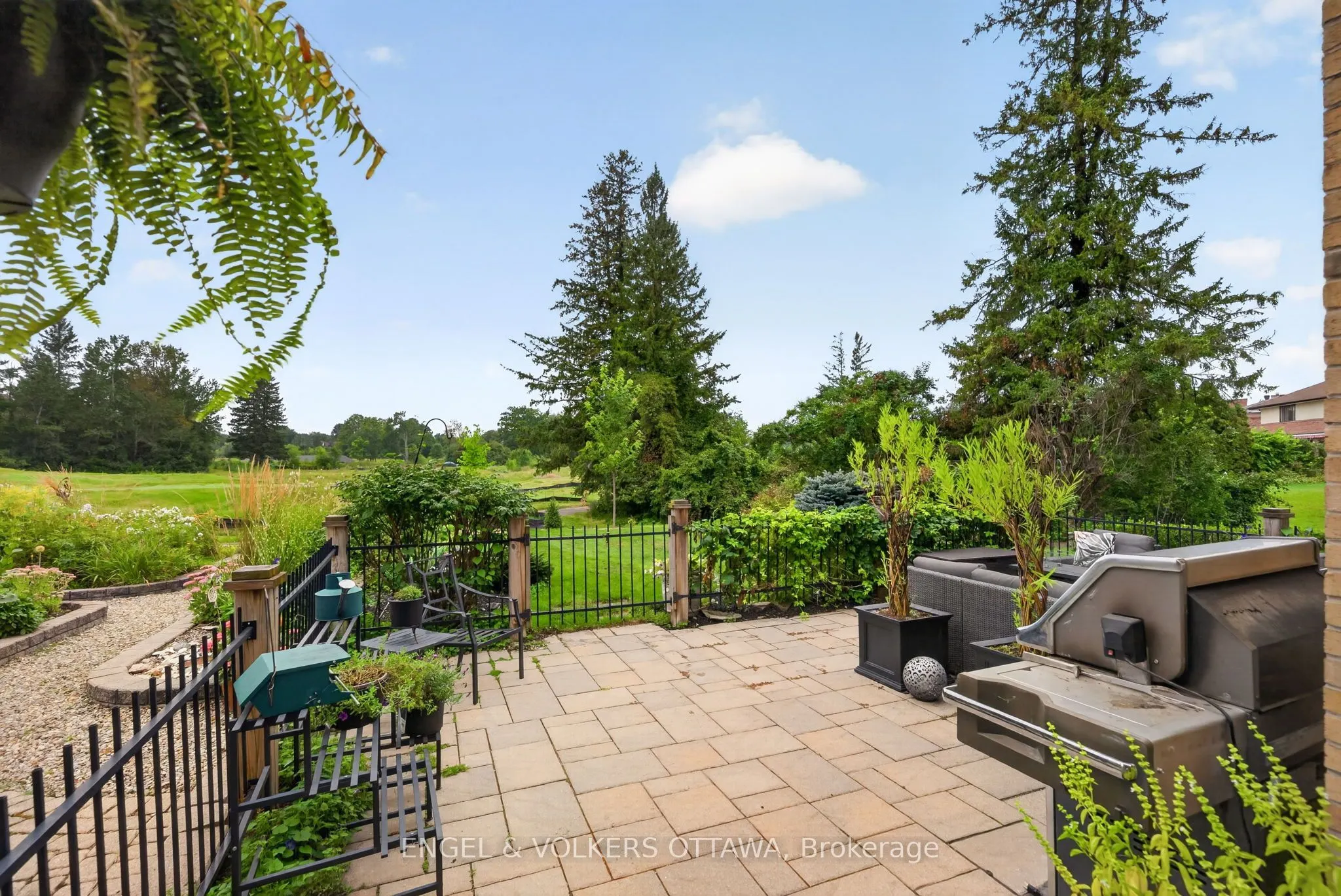 7 Nelford Court