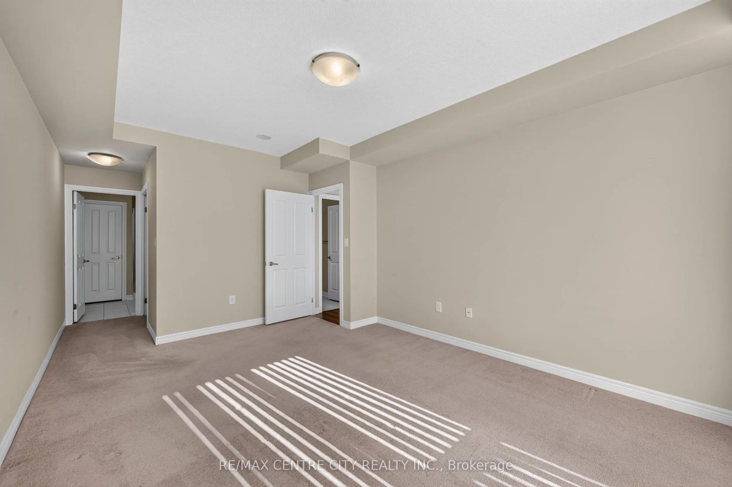 1030 CORONATION Drive #413