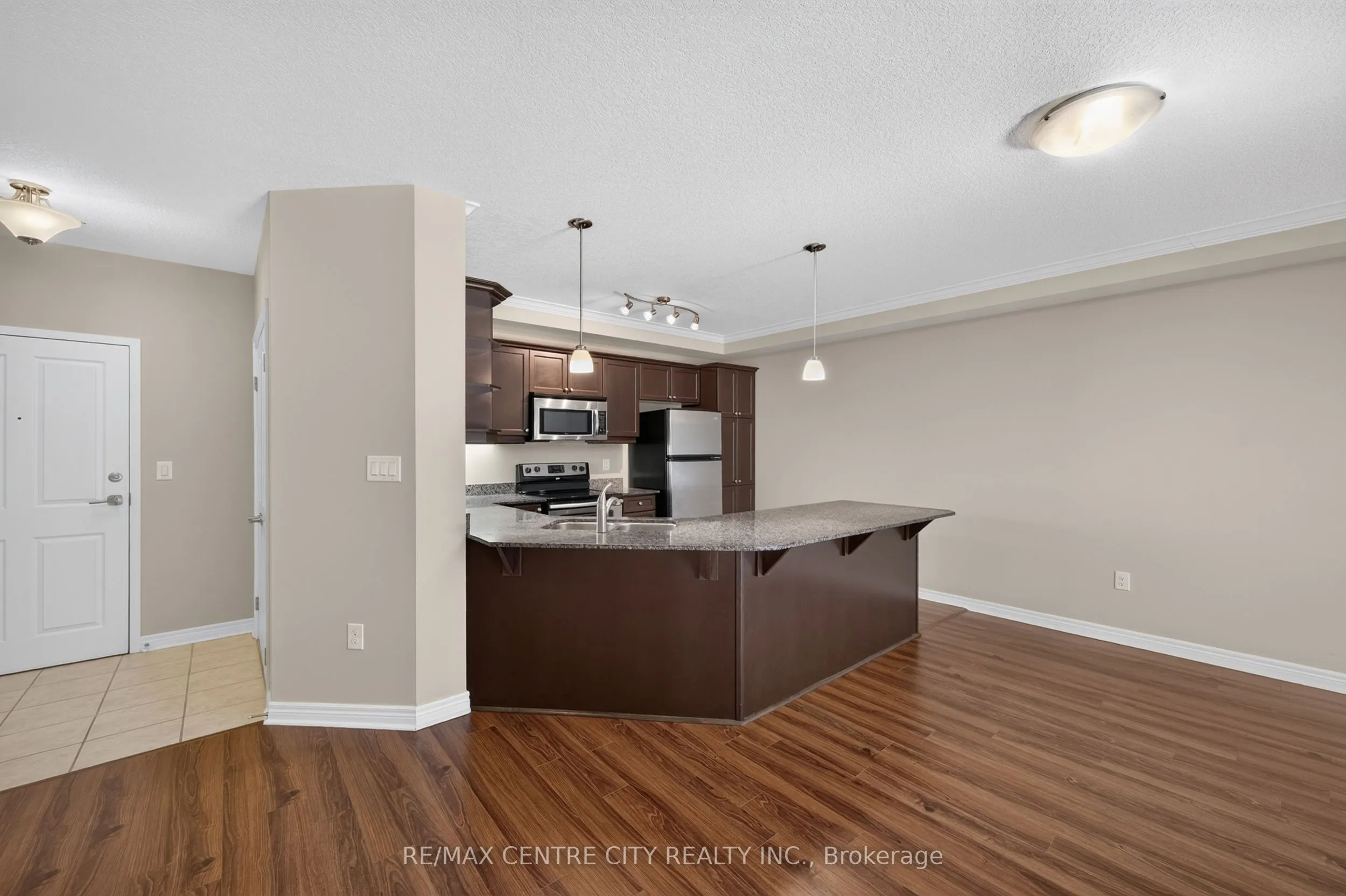 1030 CORONATION Drive #413
