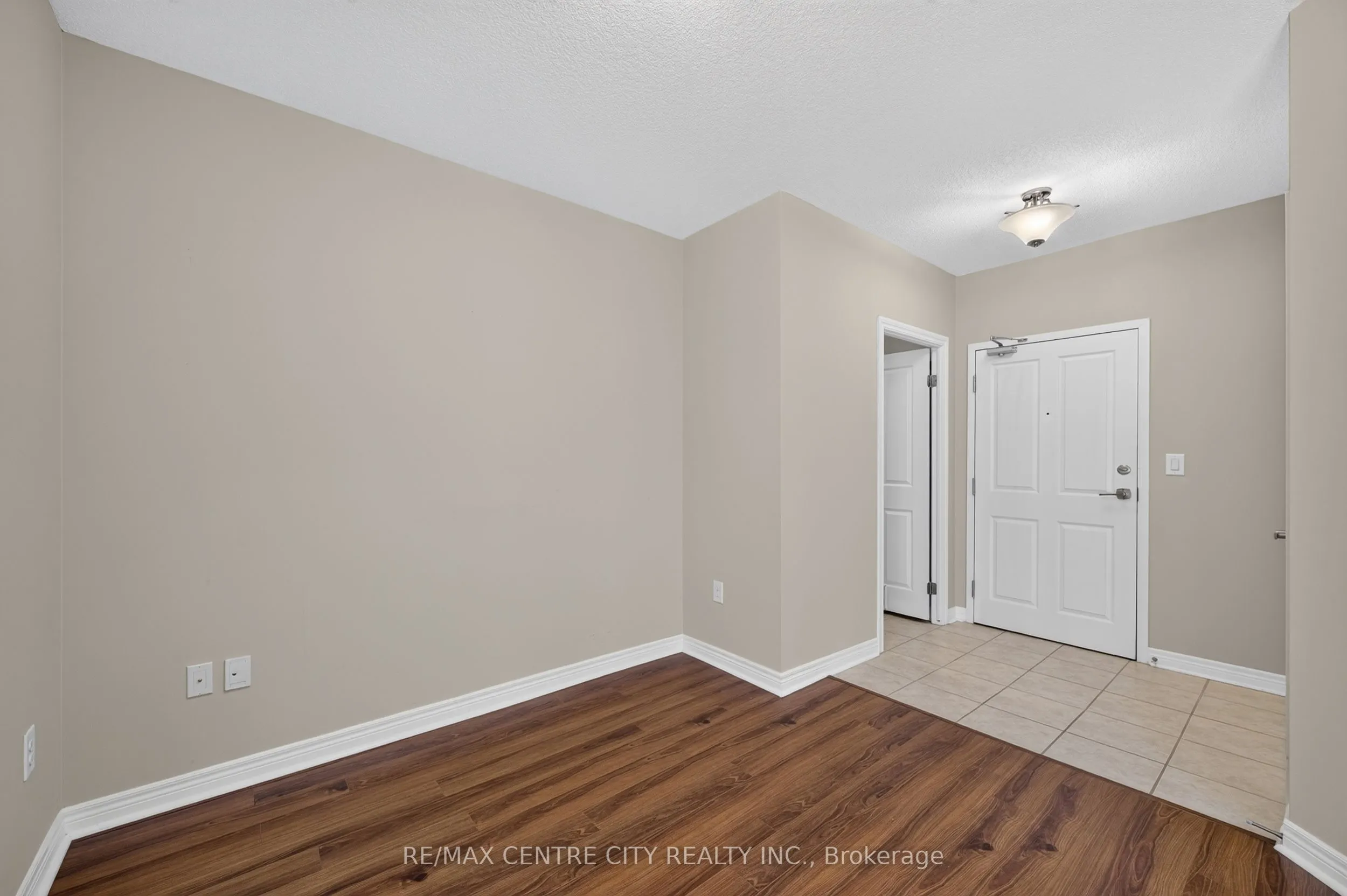 1030 CORONATION Drive #413