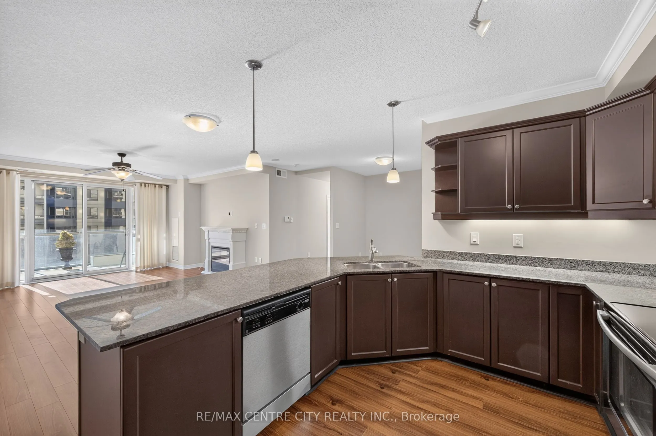 1030 CORONATION Drive #413