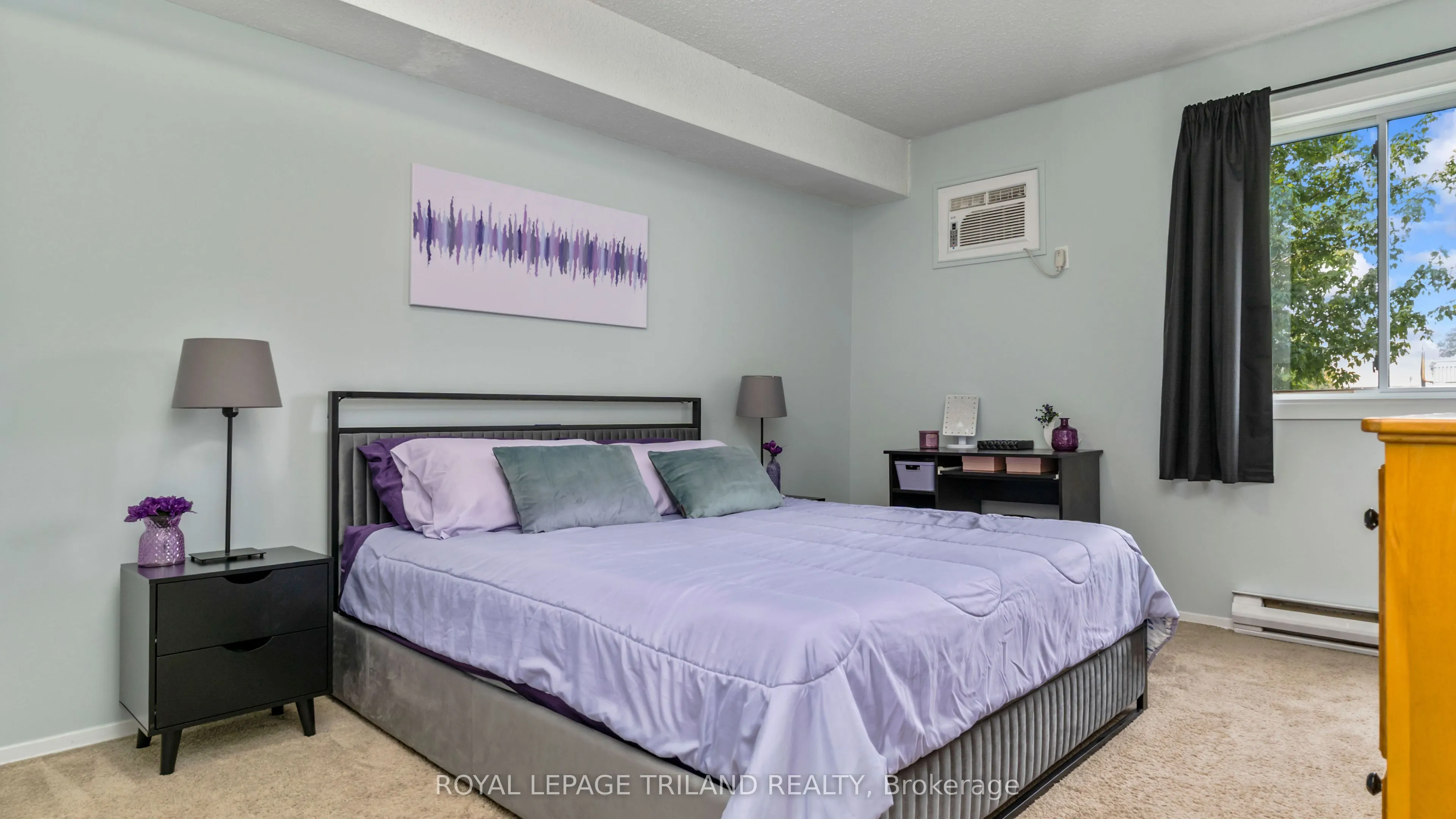 735 DEVERON Crescent #116