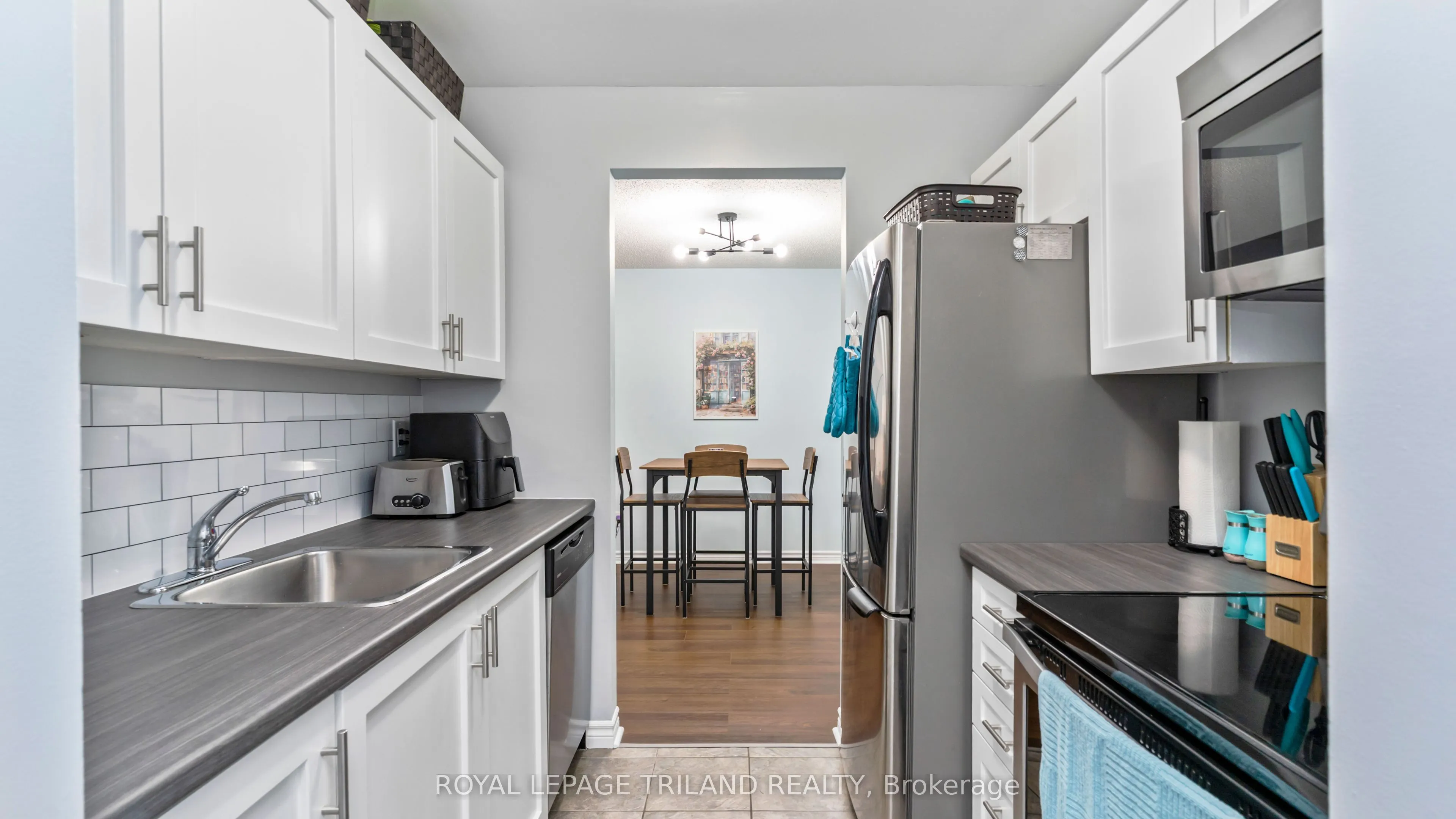 735 DEVERON Crescent #116