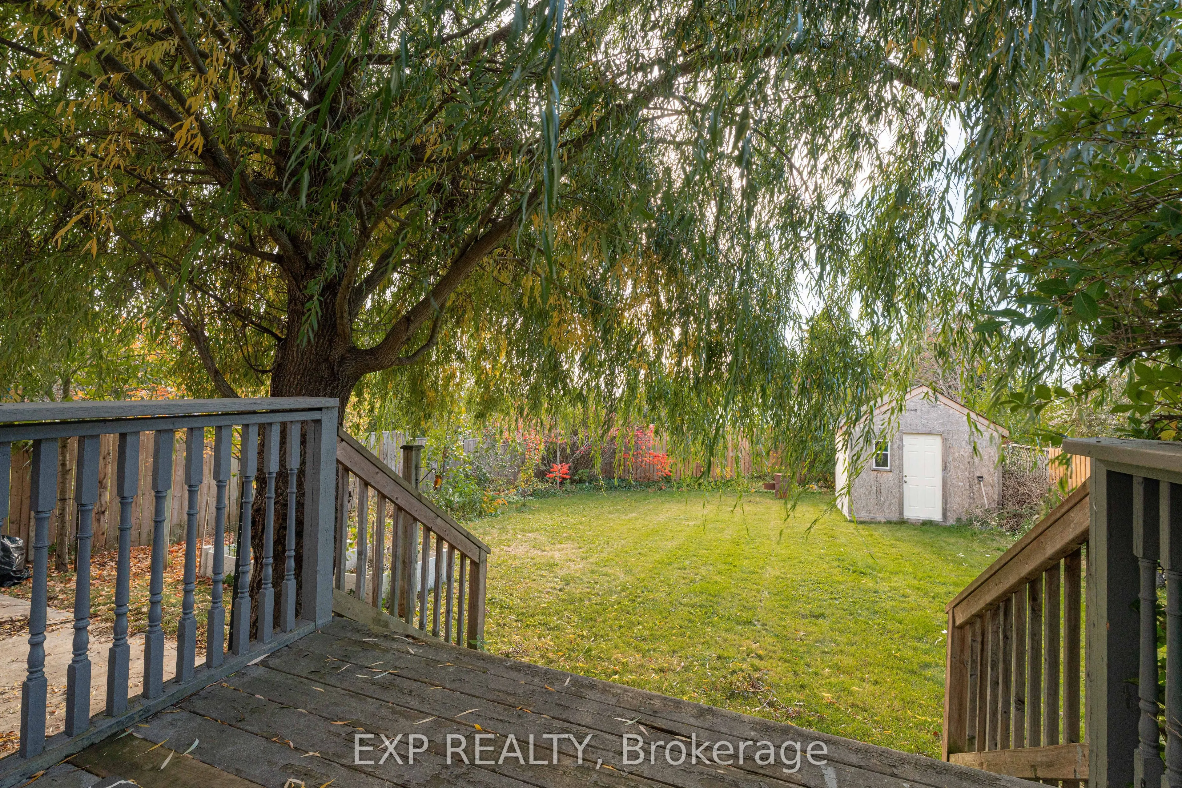 1950 Mapleridge Drive