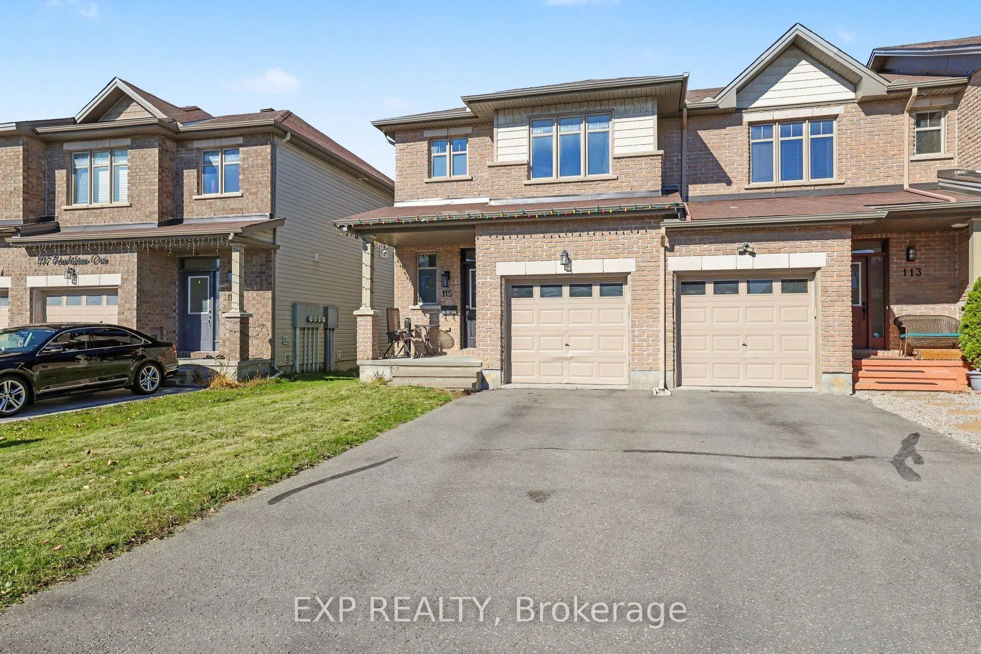 115 Hawkshaw Crescent