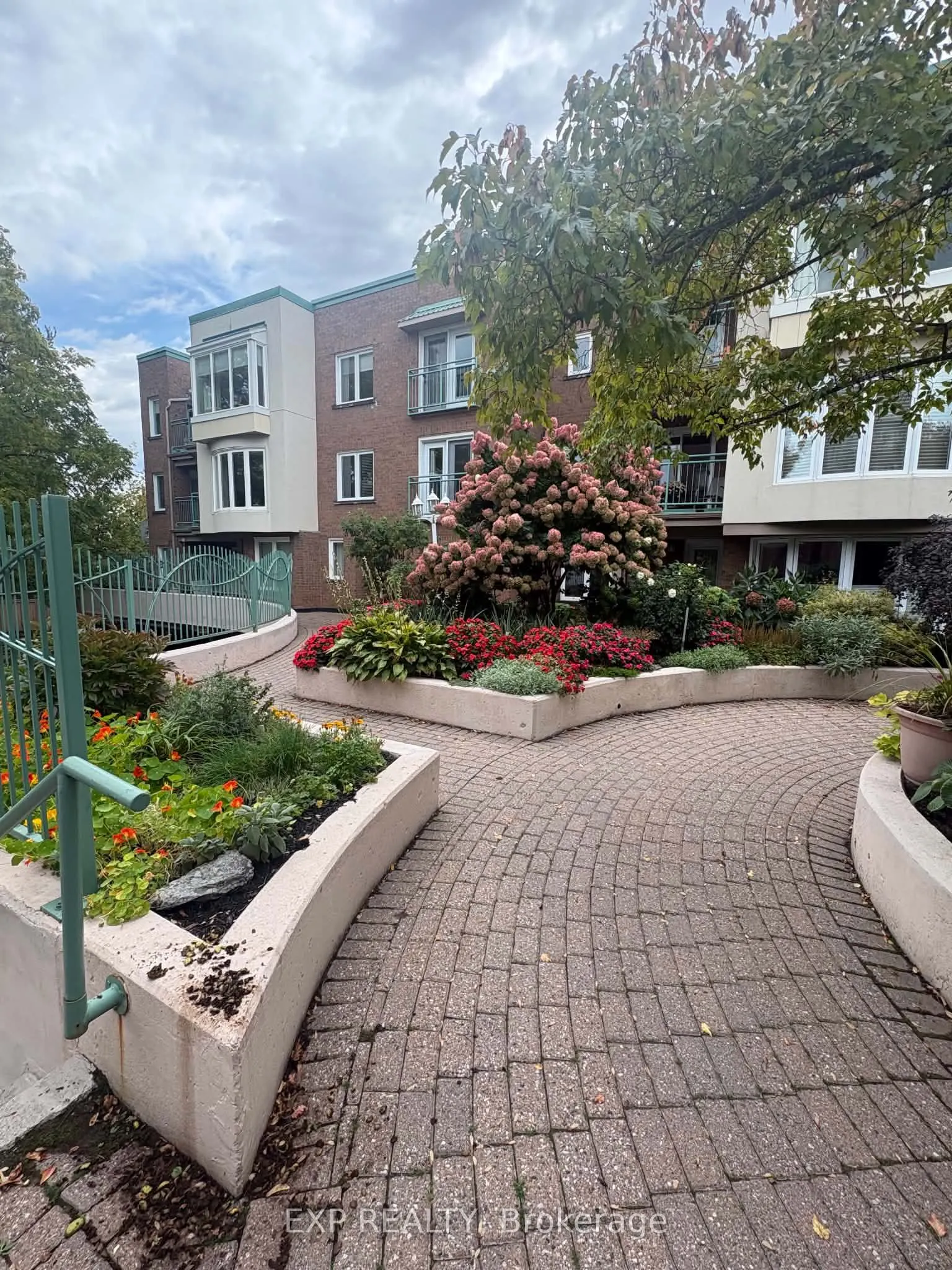 62 Donald Street #201A