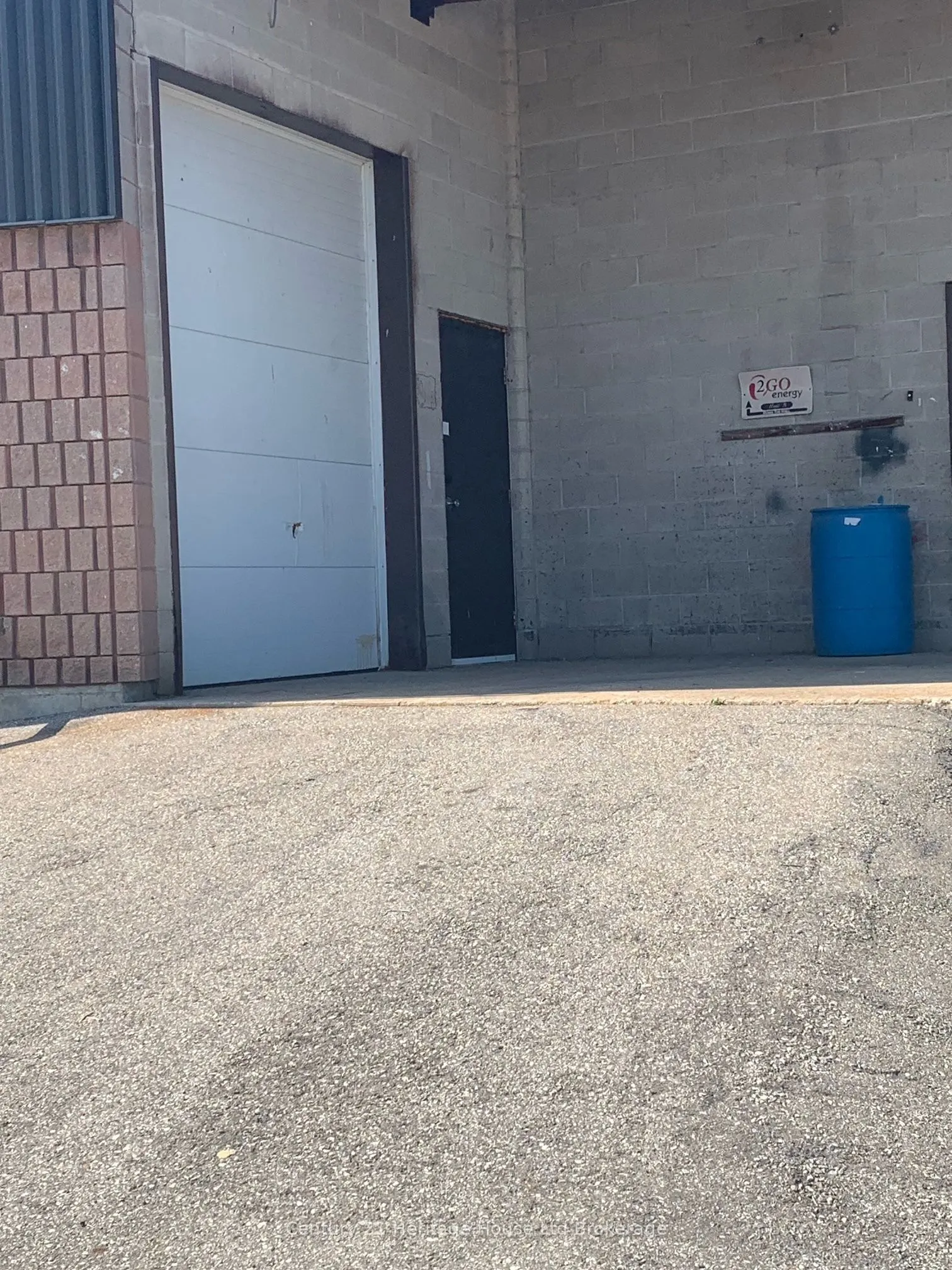 Unit Q, 120, Turnbull Court