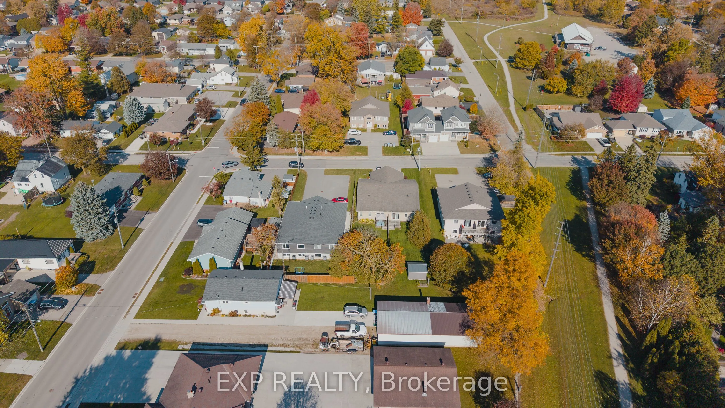 628 Elizabeth Street W