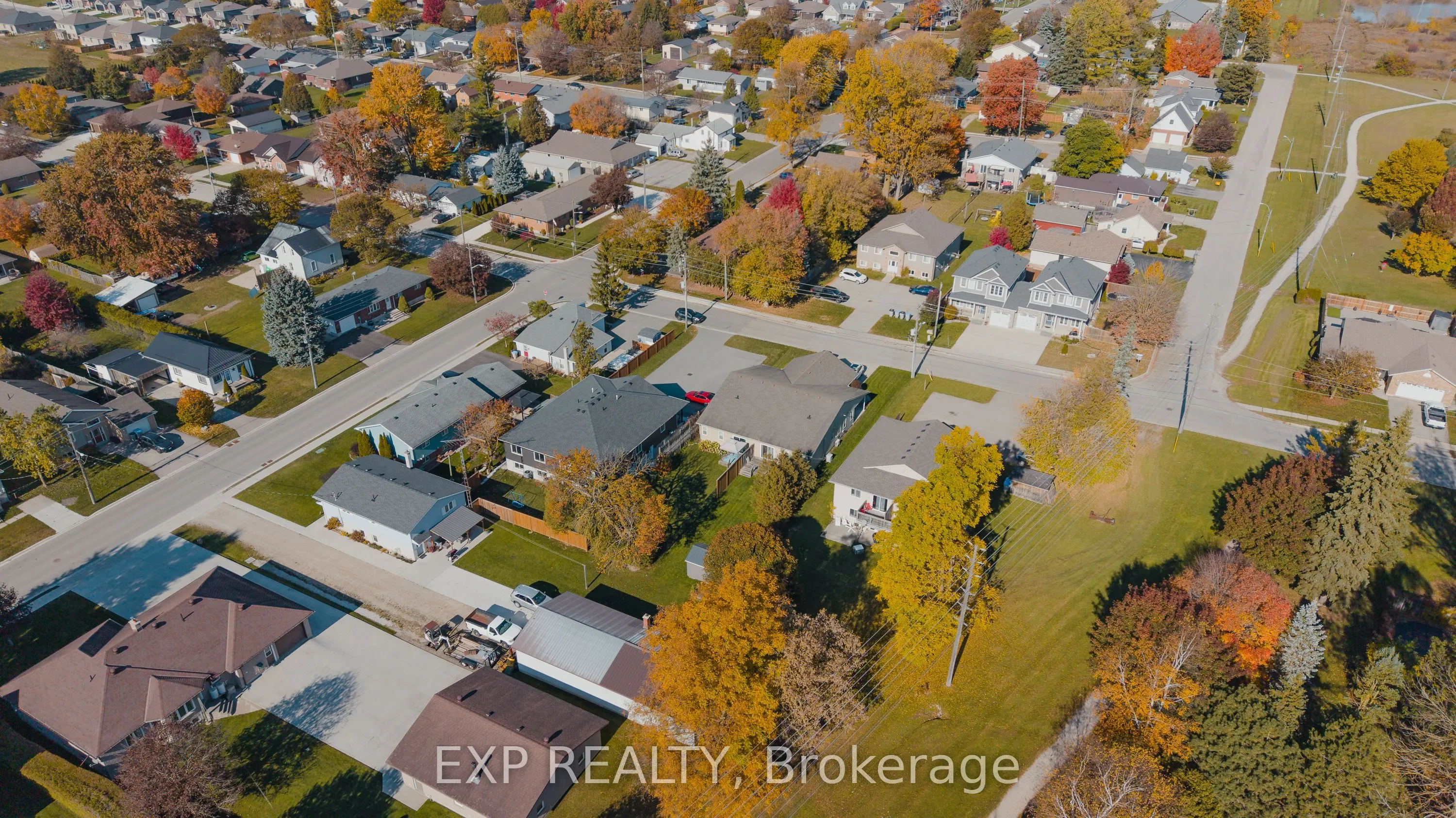 628 Elizabeth Street W