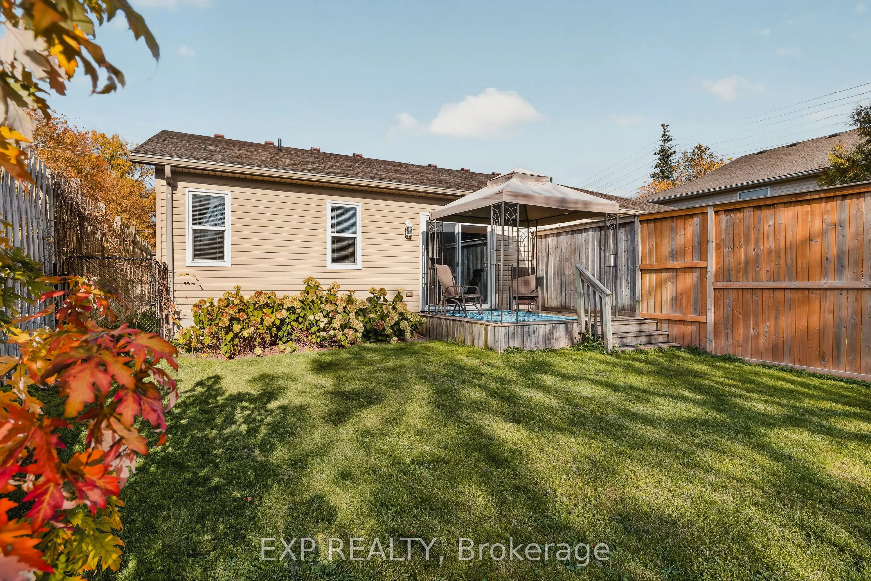 628 Elizabeth Street W