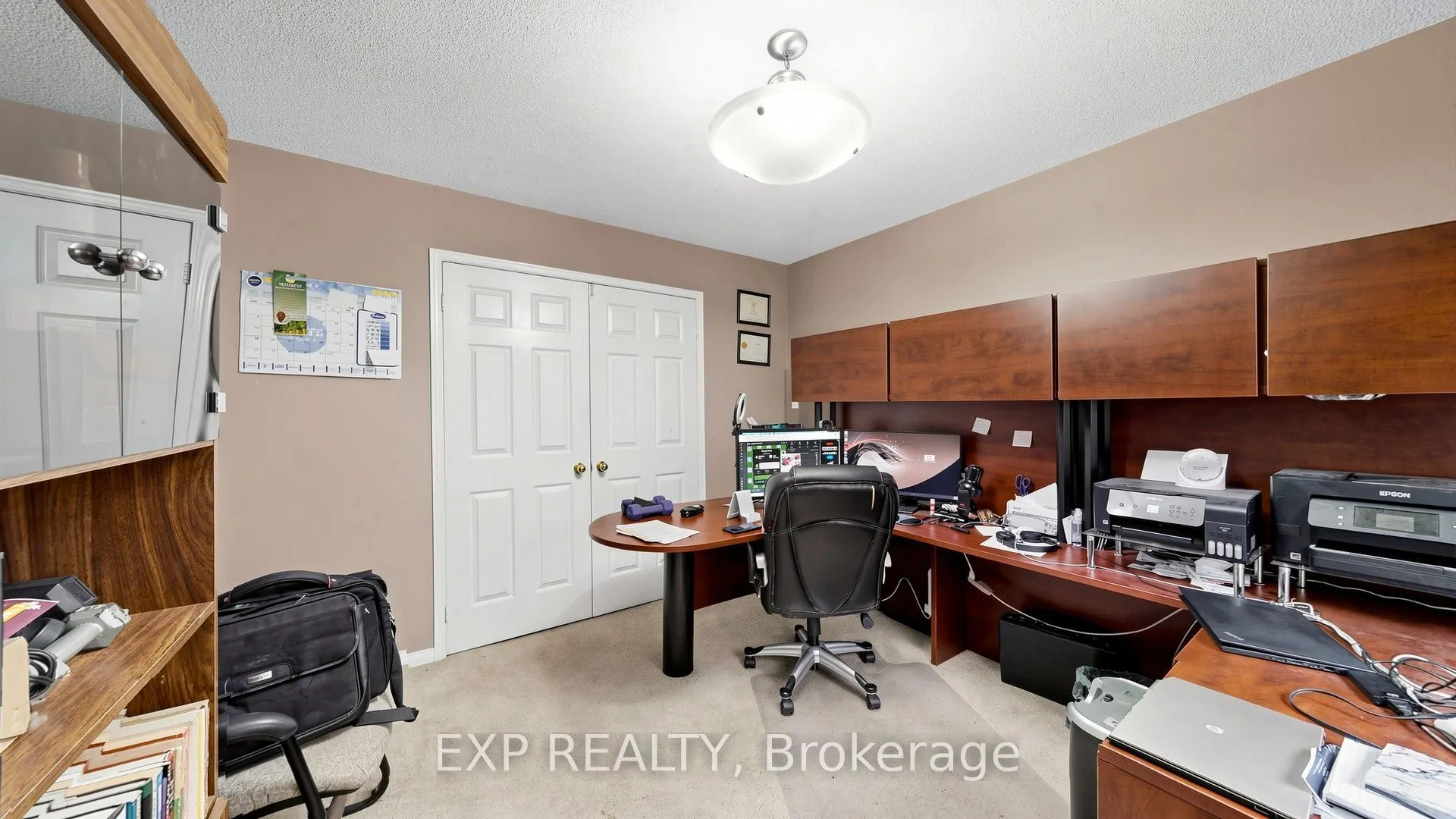 28 Hurlbut Place