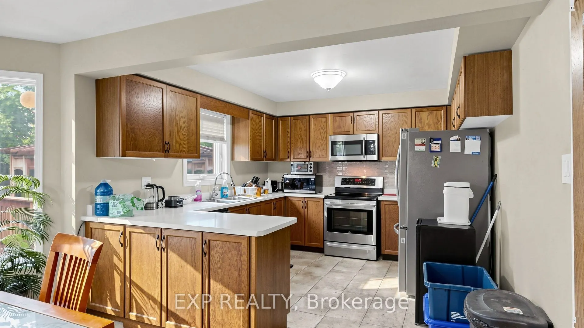 28 Hurlbut Place