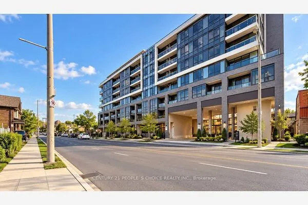 415 Main Street W #302