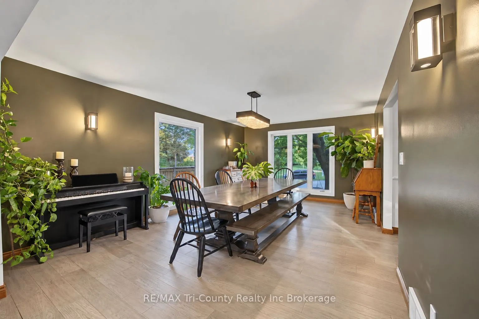 75 Parkwood Drive