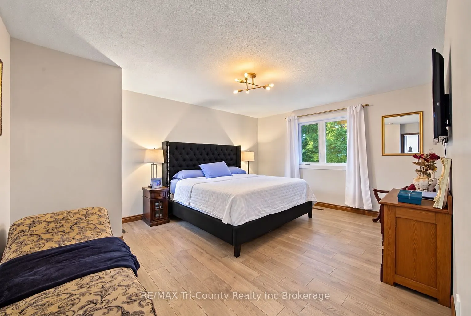 75 Parkwood Drive