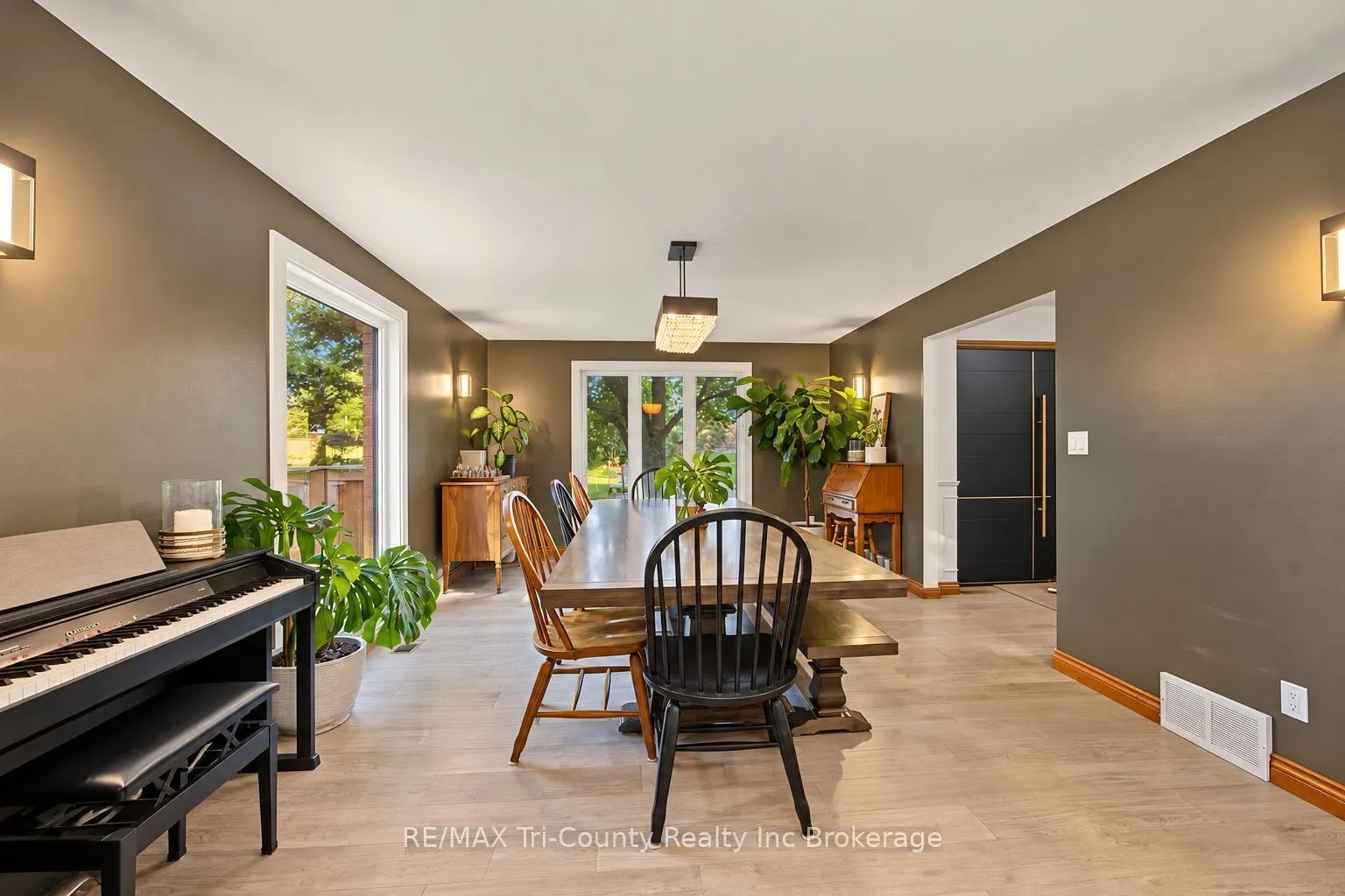 75 Parkwood Drive