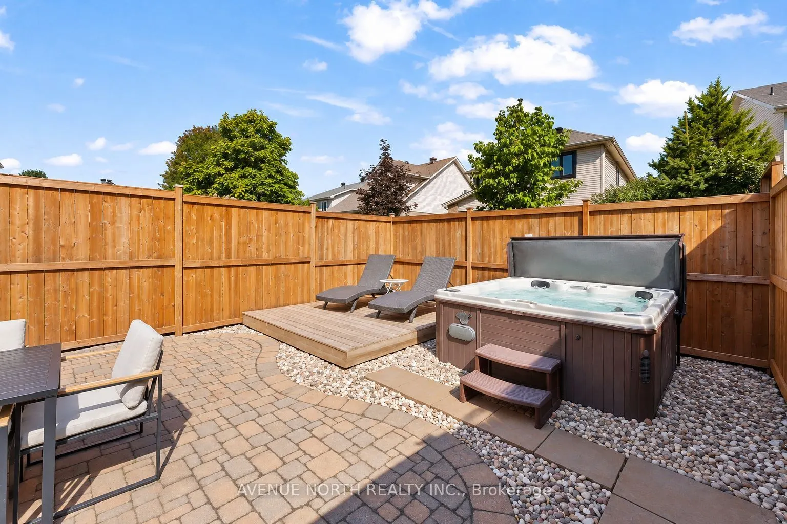 541 Wild Shore Crescent