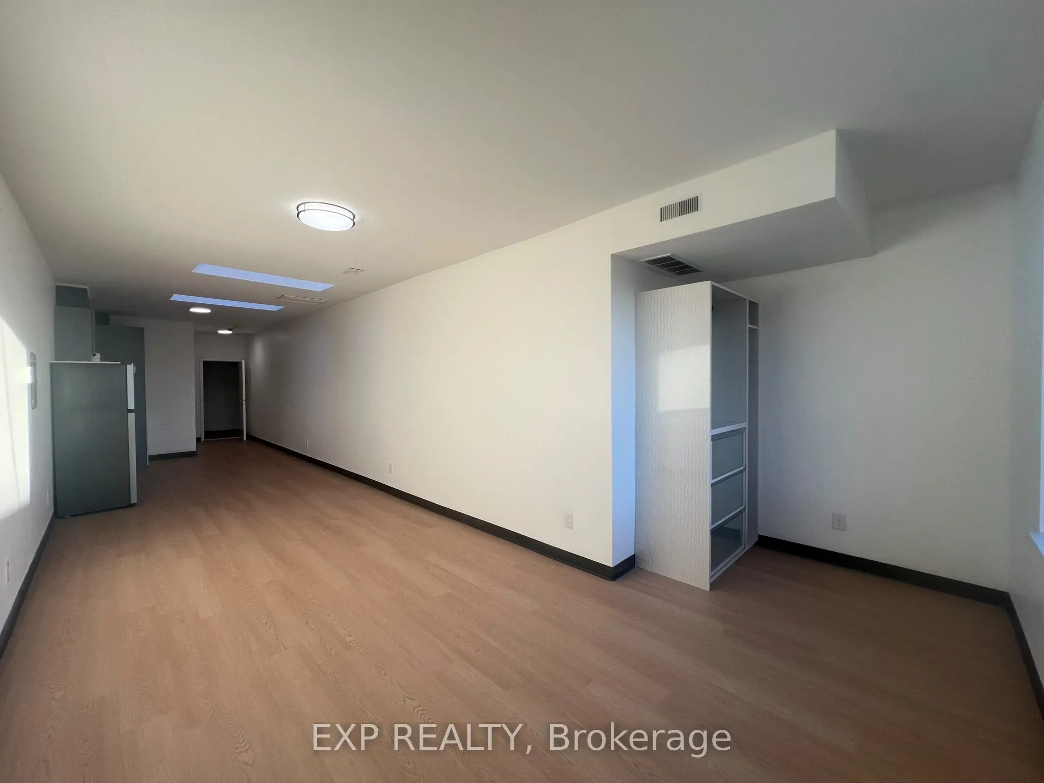264-268 Ottawa Street N #6