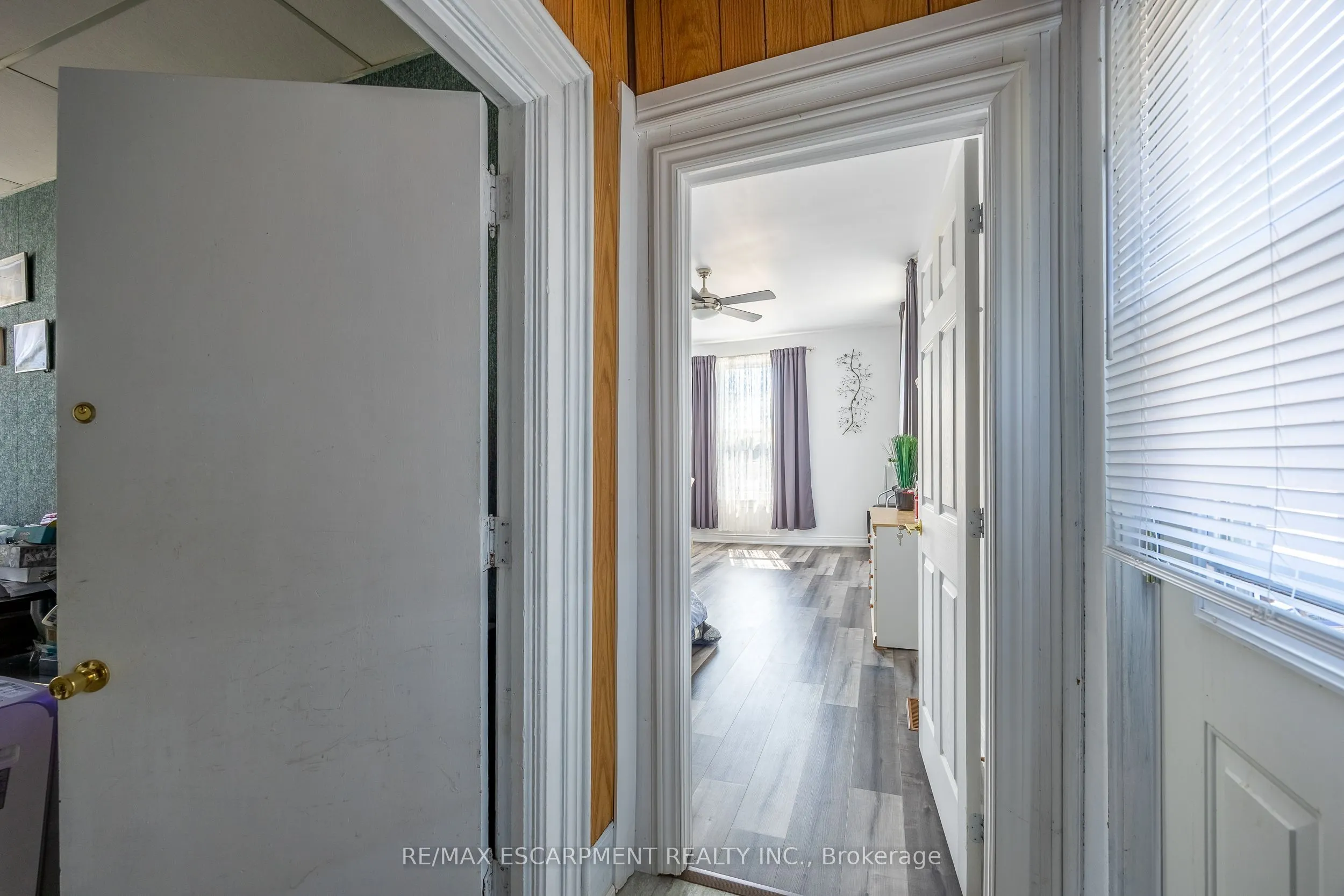 57 Main Street S