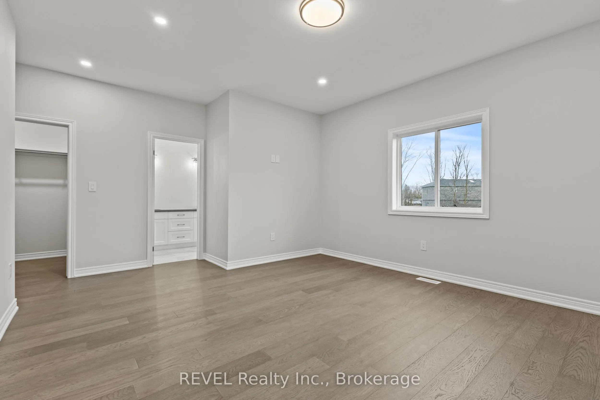 735 Dominion Road