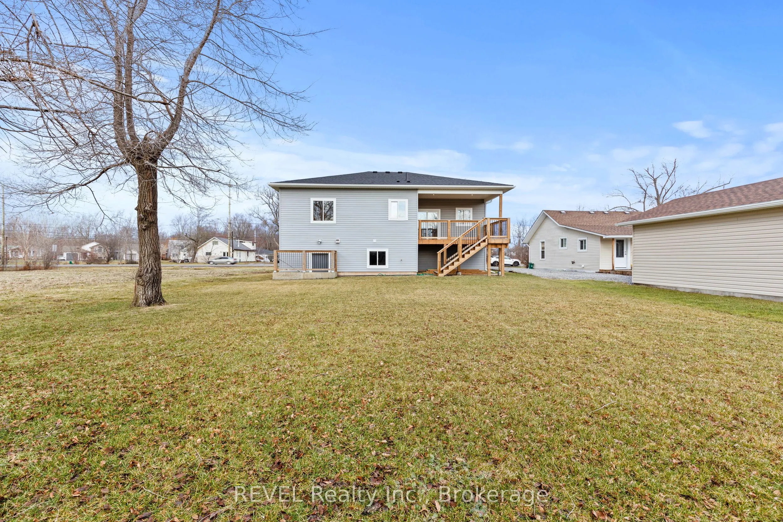 735 Dominion Road