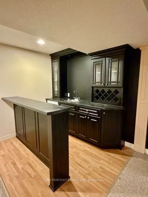 25 Falconridge Court