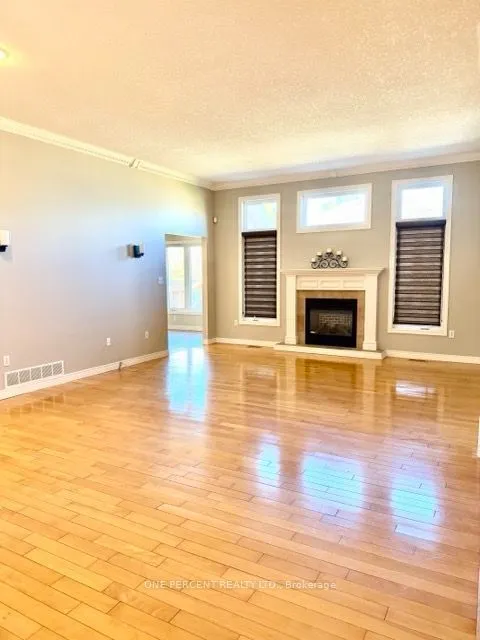 25 Falconridge Court