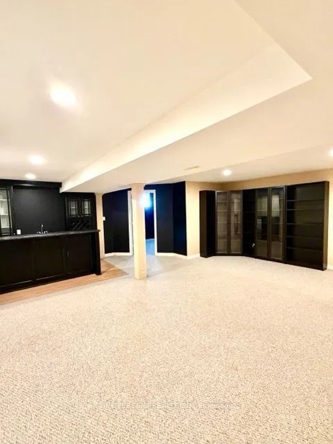 25 Falconridge Court