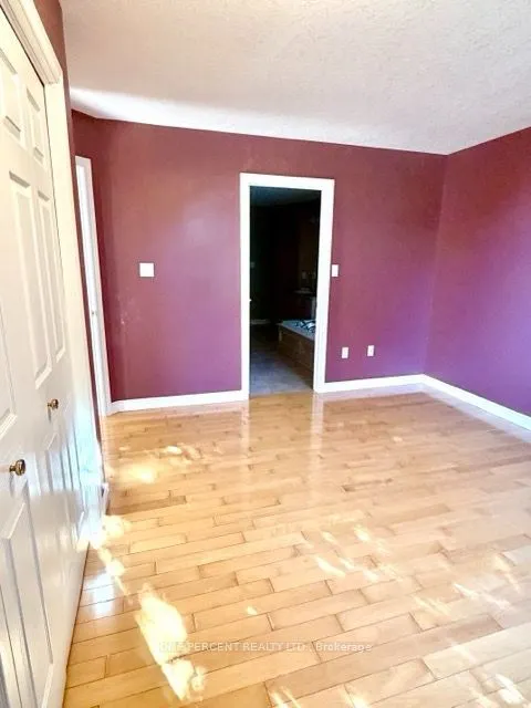 25 Falconridge Court
