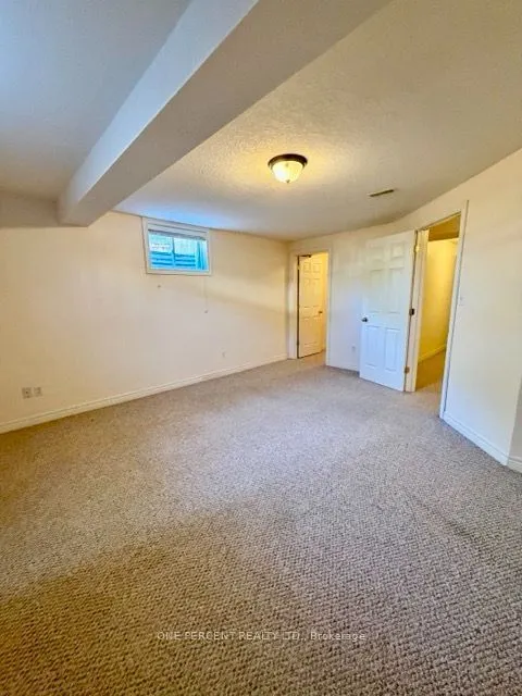 25 Falconridge Court