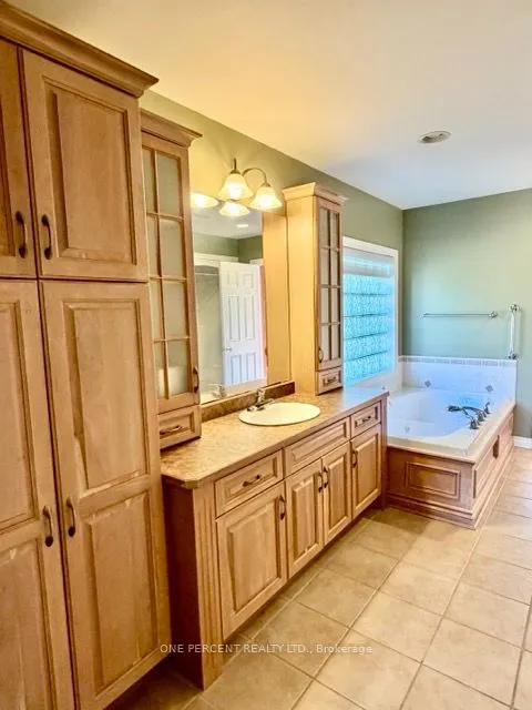 25 Falconridge Court