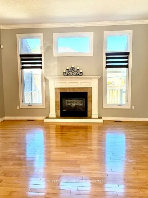 25 Falconridge Court