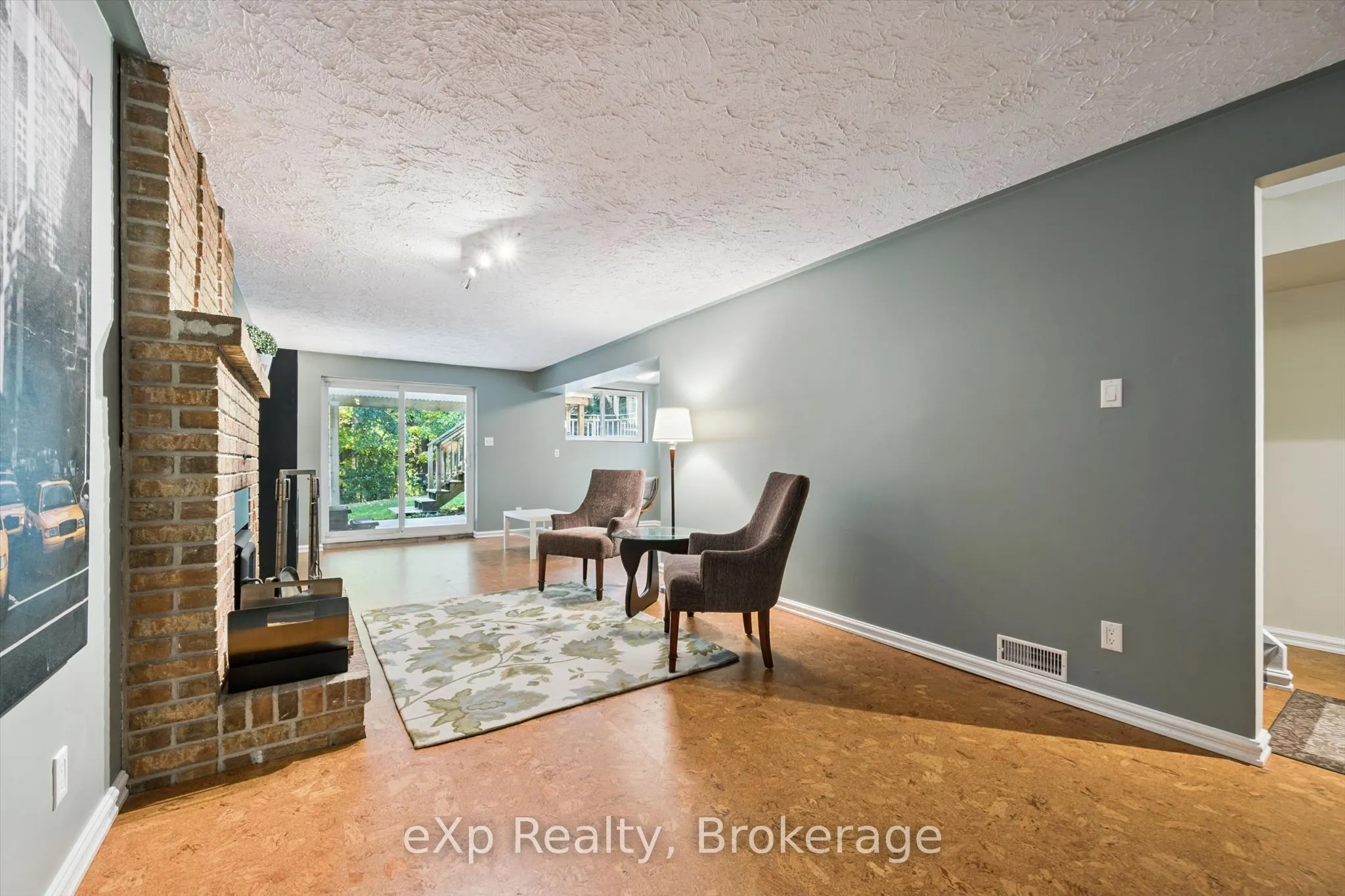81 Sabrina Crescent