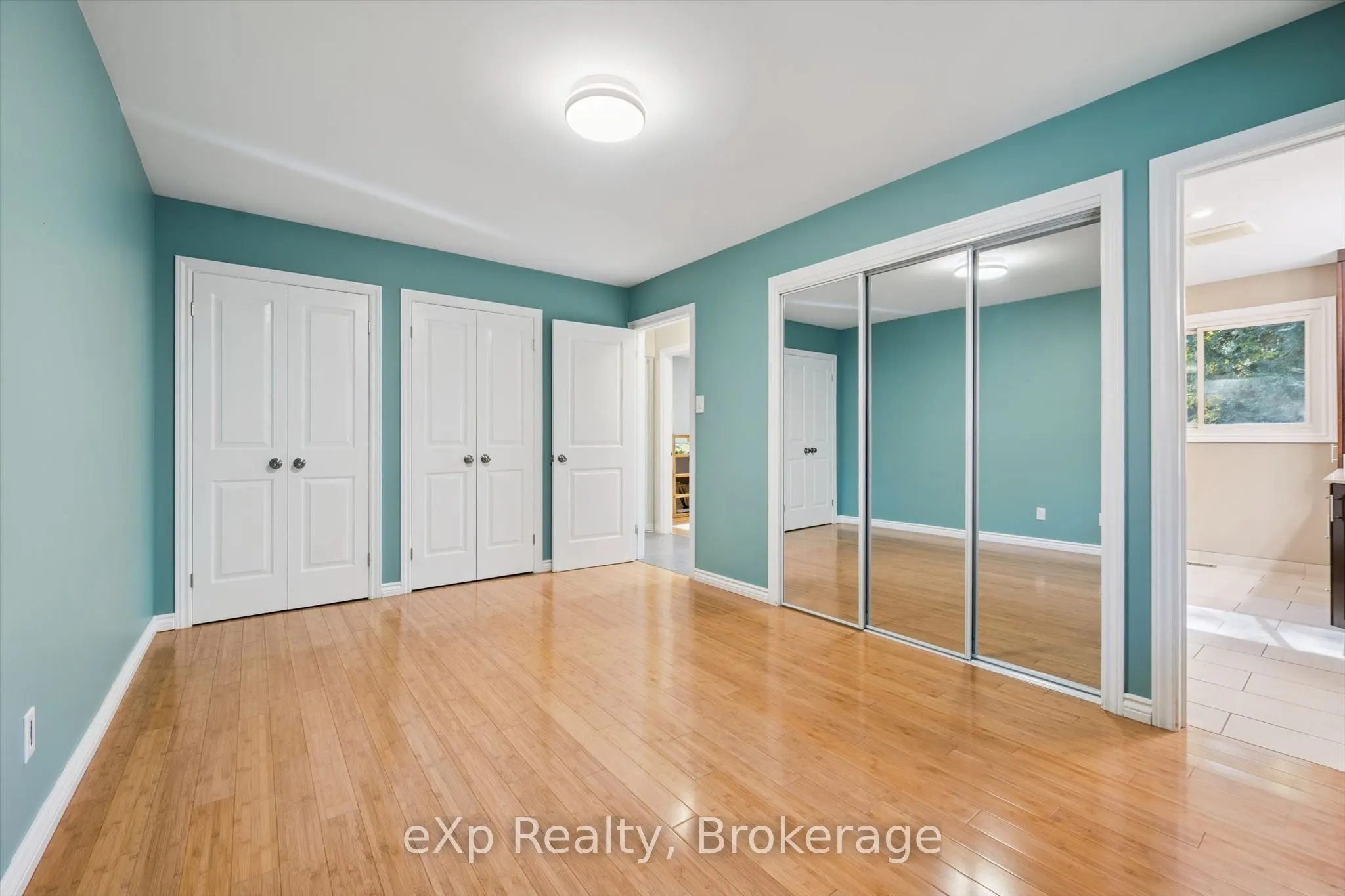 81 Sabrina Crescent