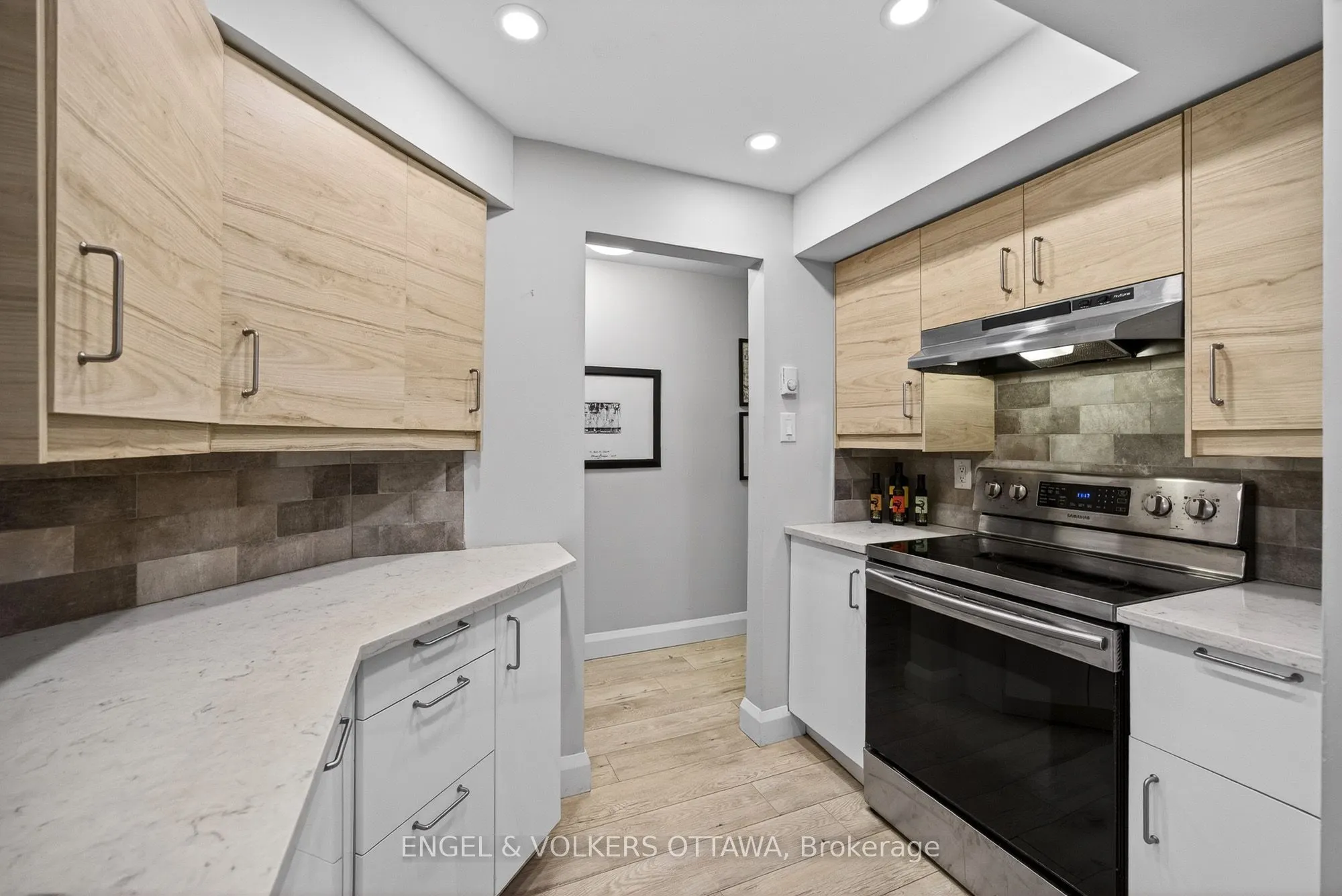35 Robinson Avenue #B