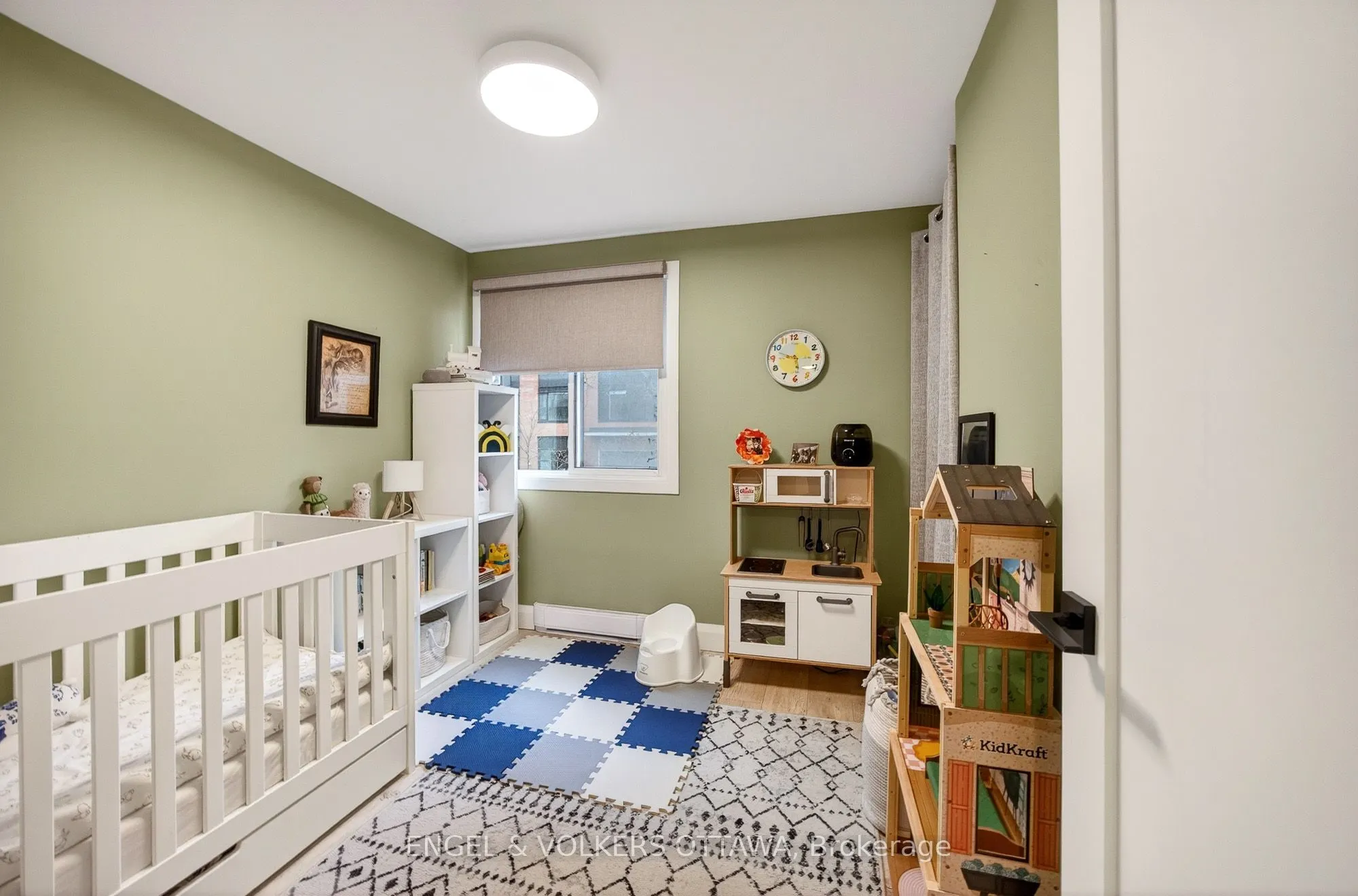 35 Robinson Avenue #B
