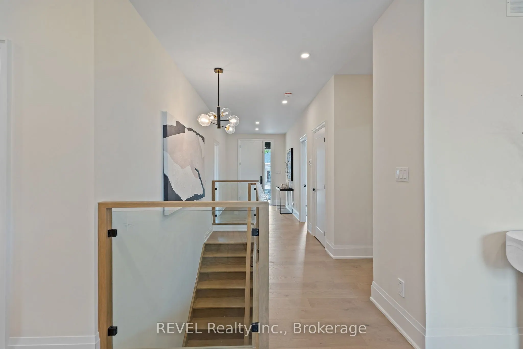 11 Accursi Crescent