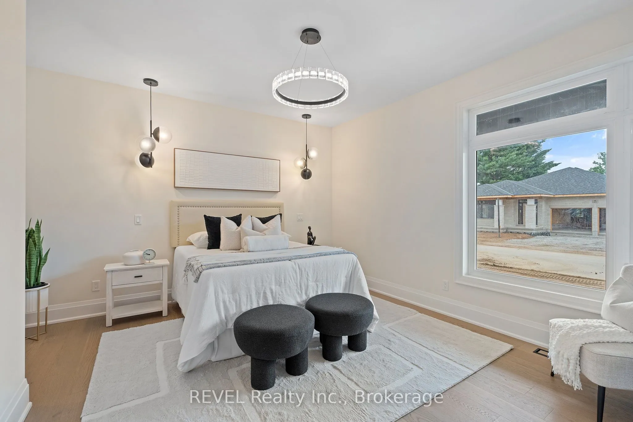 11 Accursi Crescent