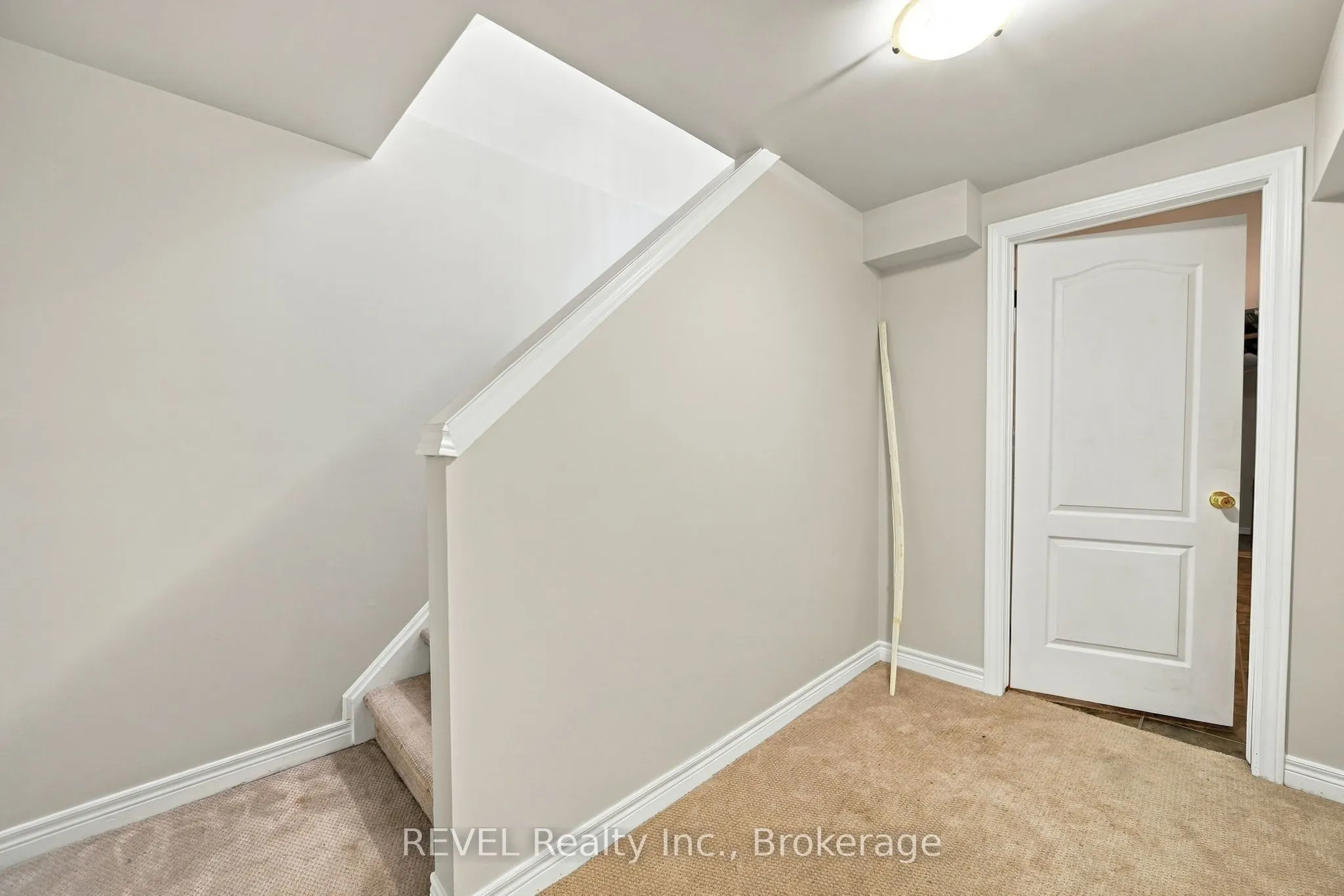 8501 KELSEY Crescent