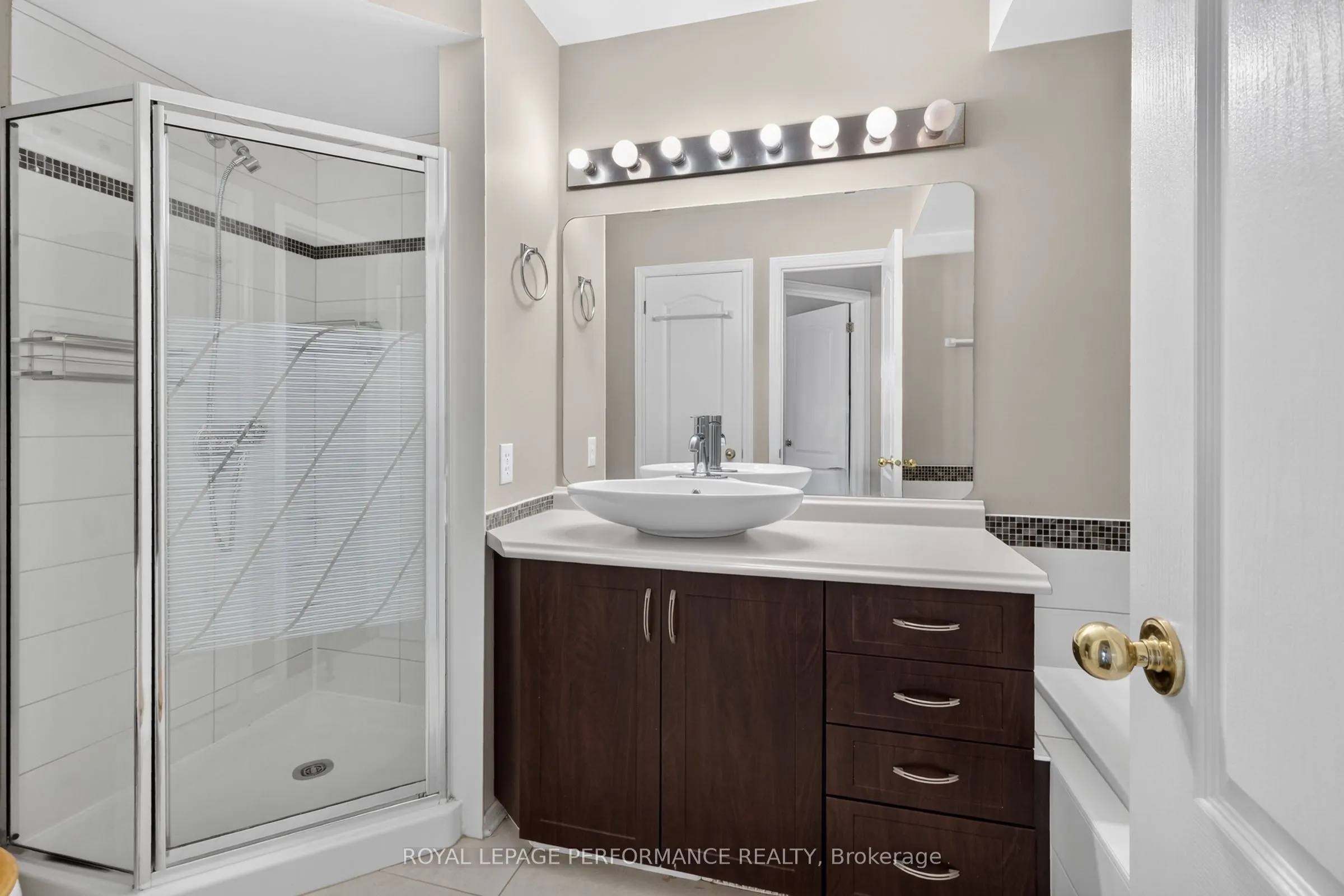 1602 Locksley Lane #10