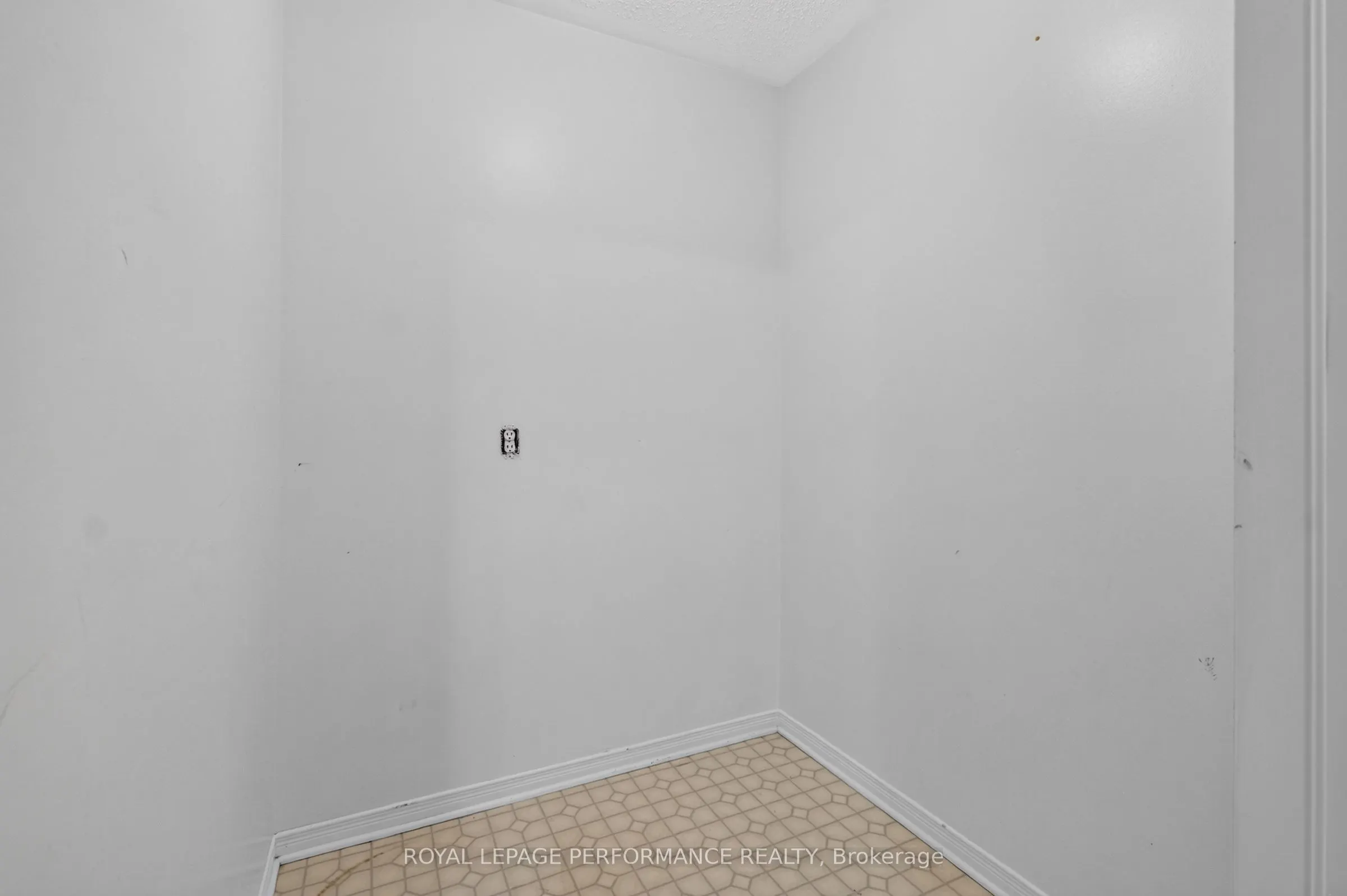 1602 Locksley Lane #10