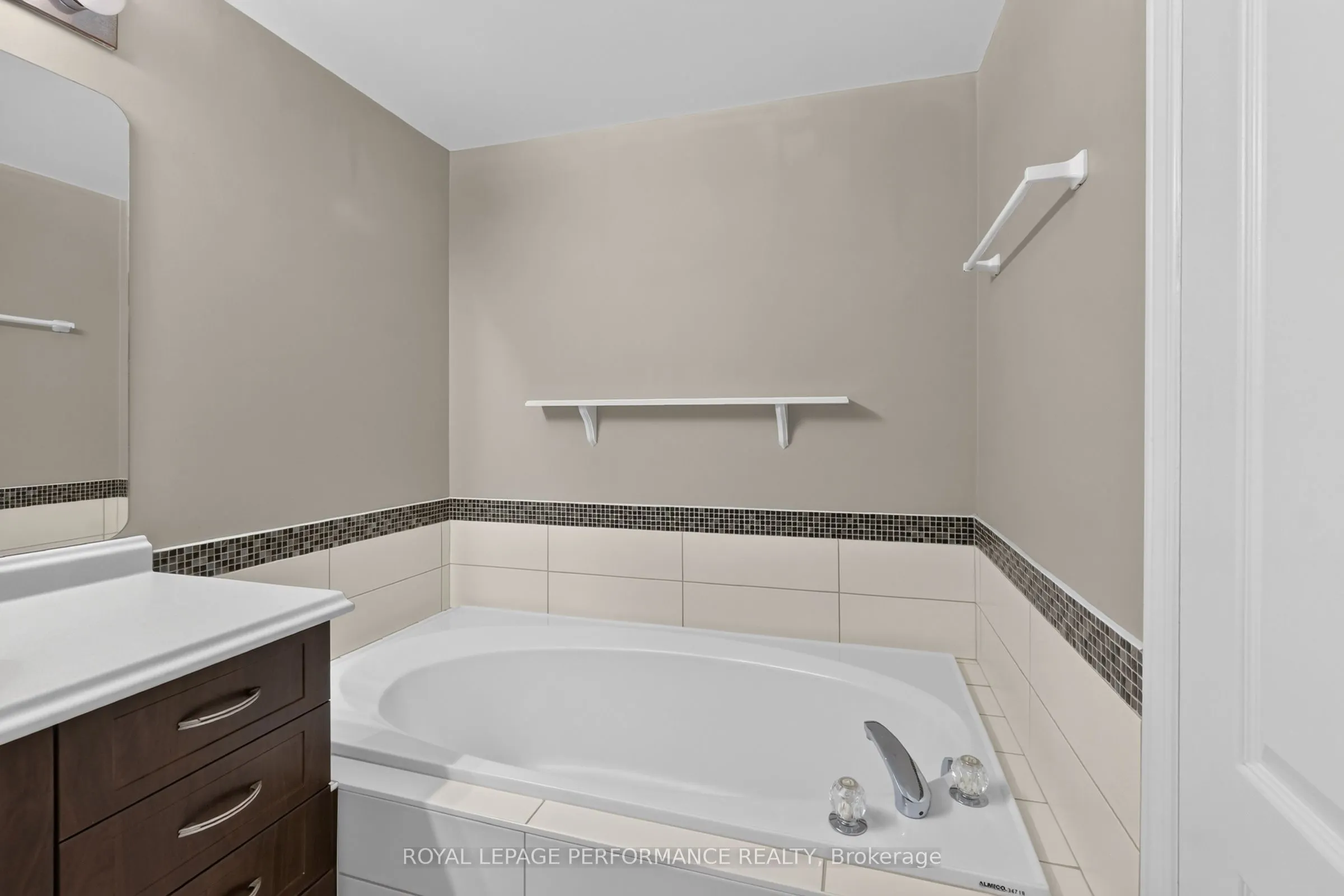 1602 Locksley Lane #10