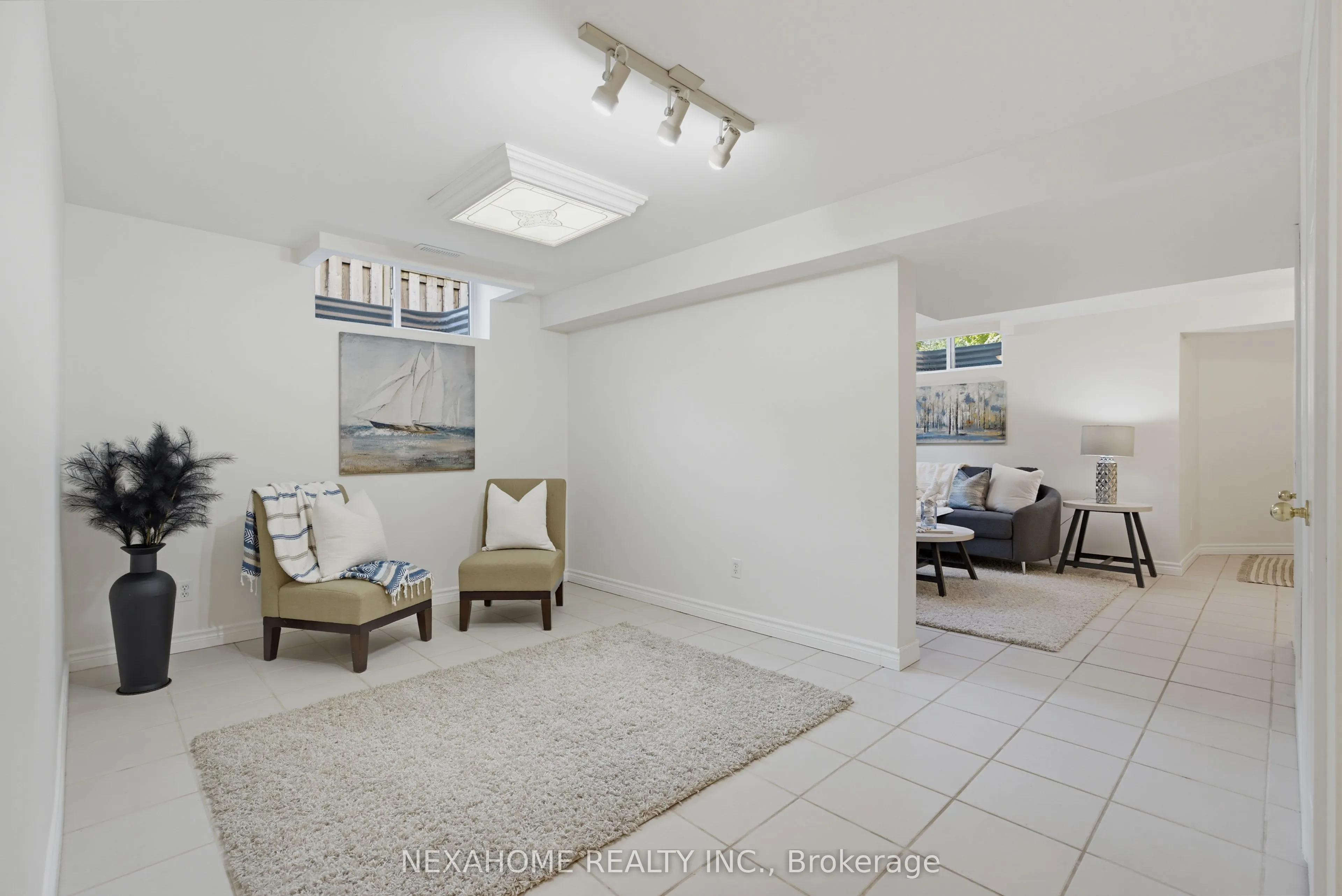 55 TOOHEY Lane