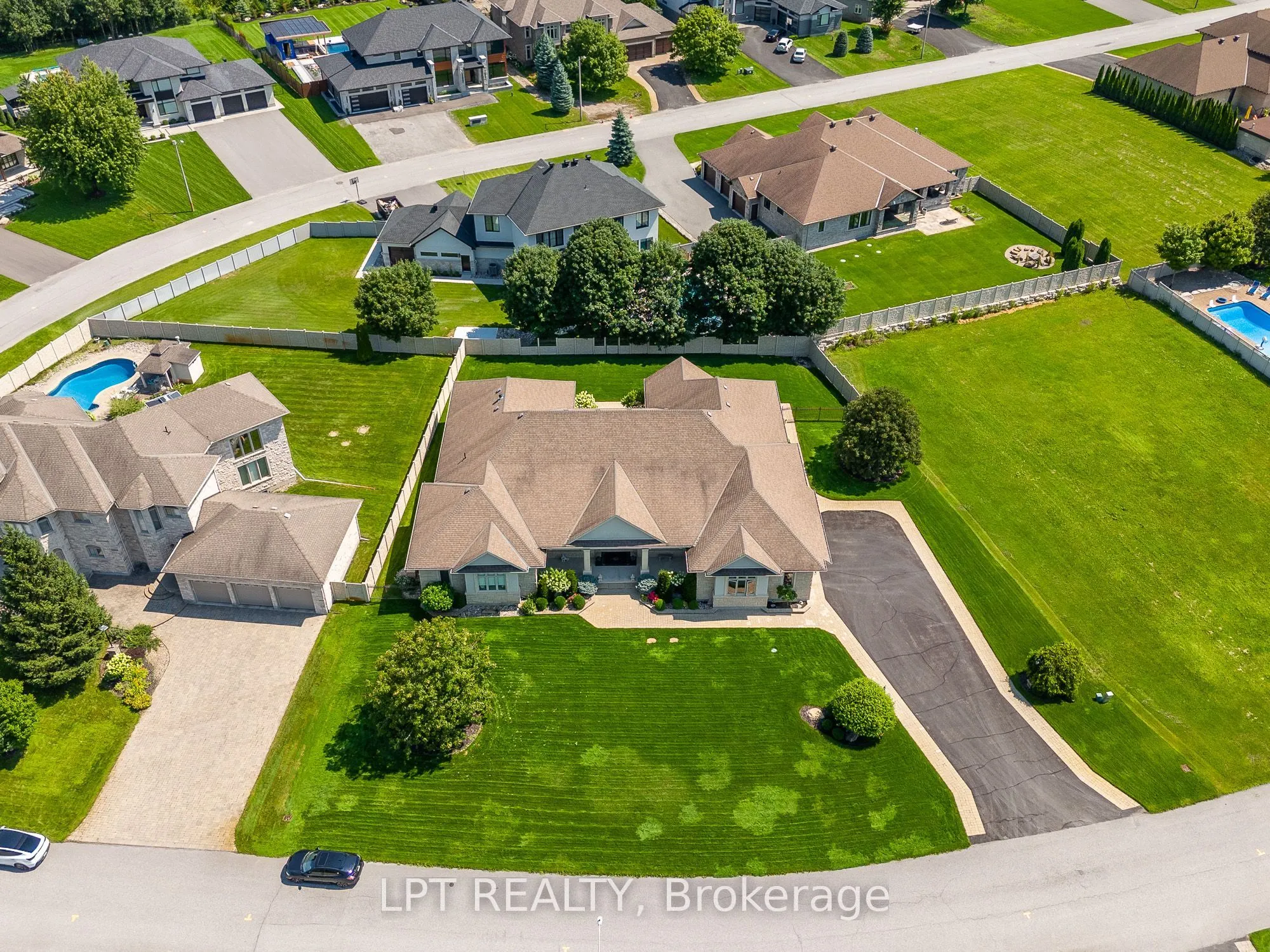 431 LOCKMASTER Crescent