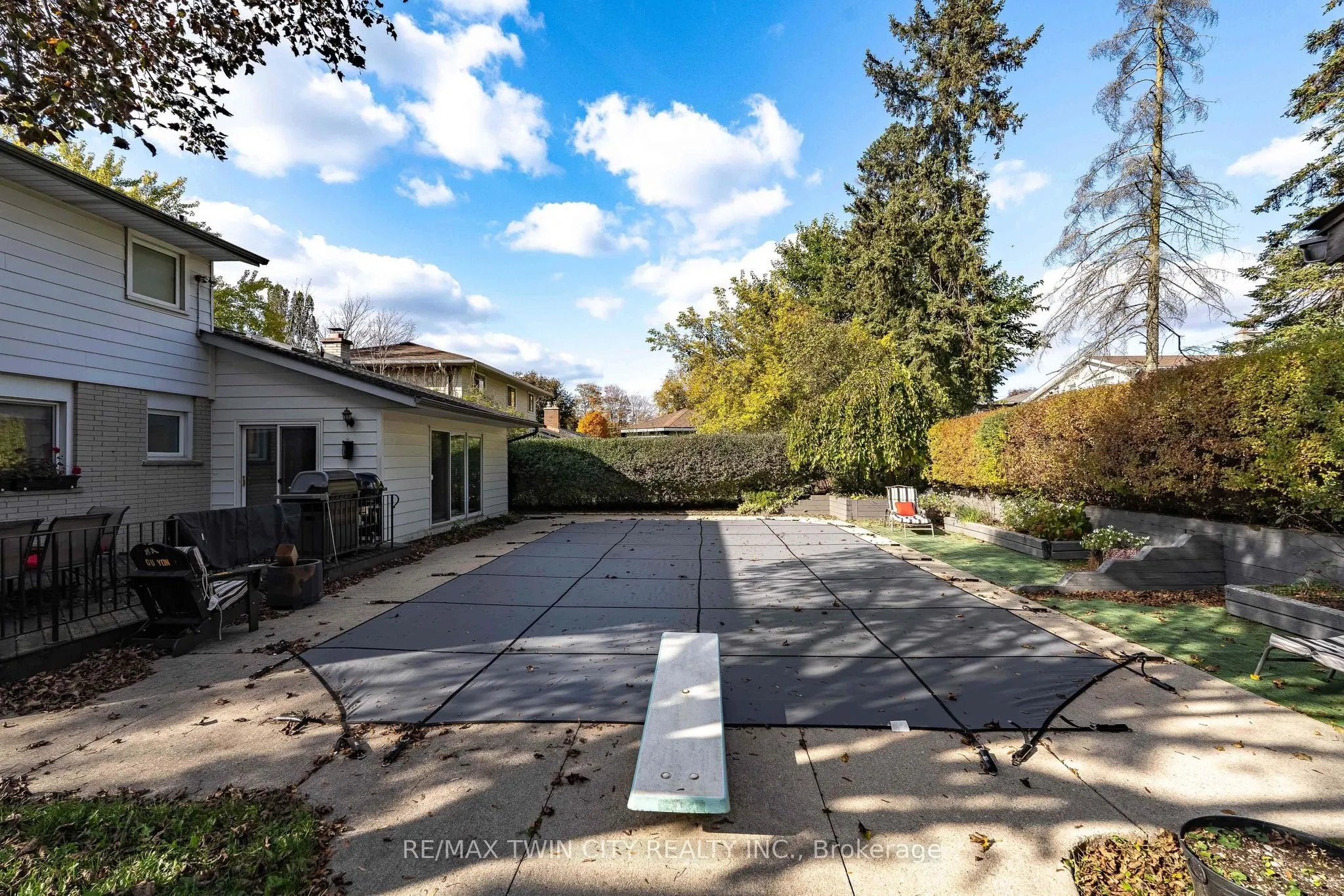 47 Eastwood Drive