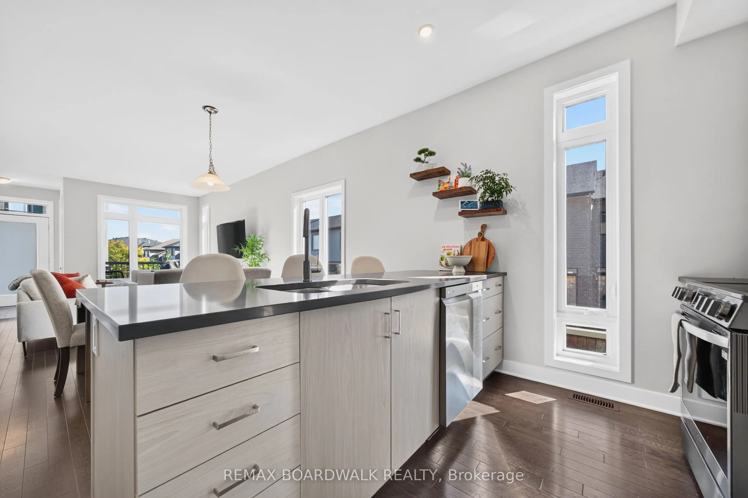 531 Crescendo Private #58
